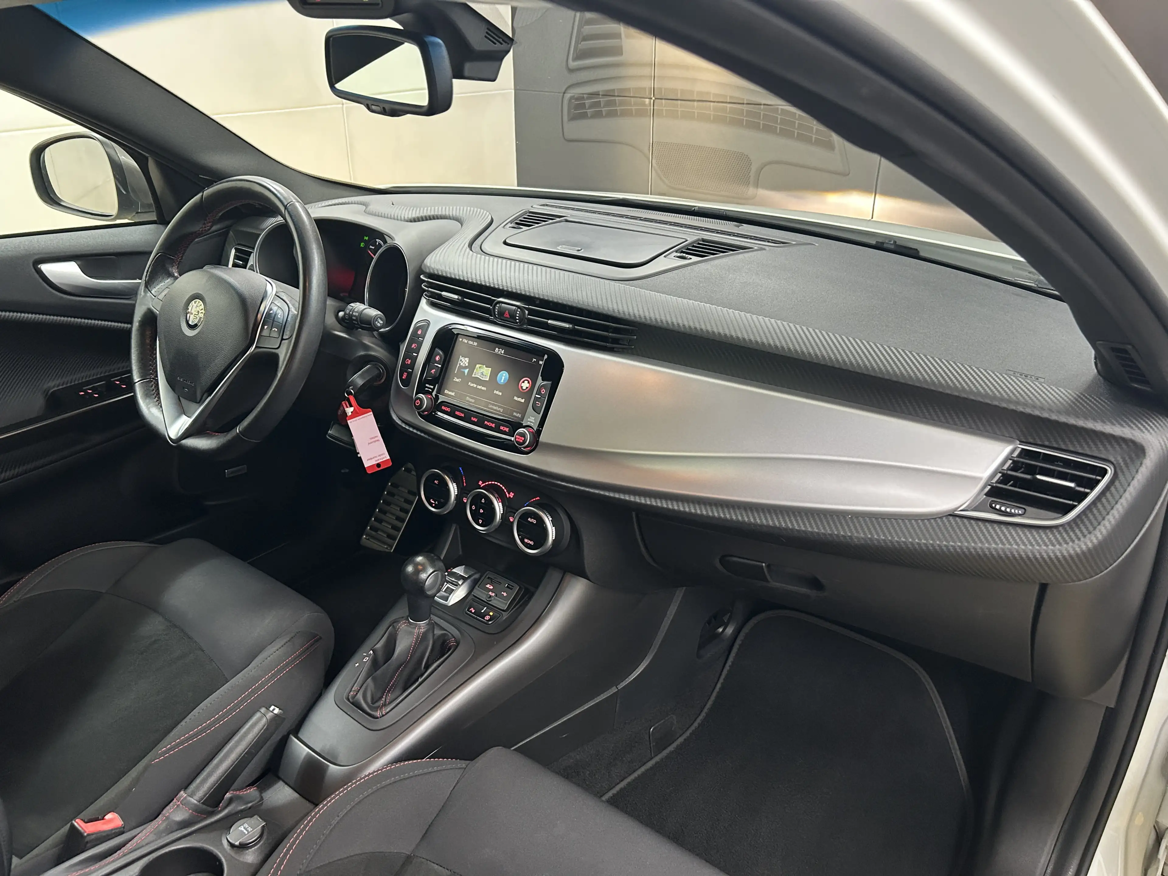 Alfa Romeo Giulietta Sprint+Bi-Xen+Bose+StandHZG+Temp+DAB — photo 11