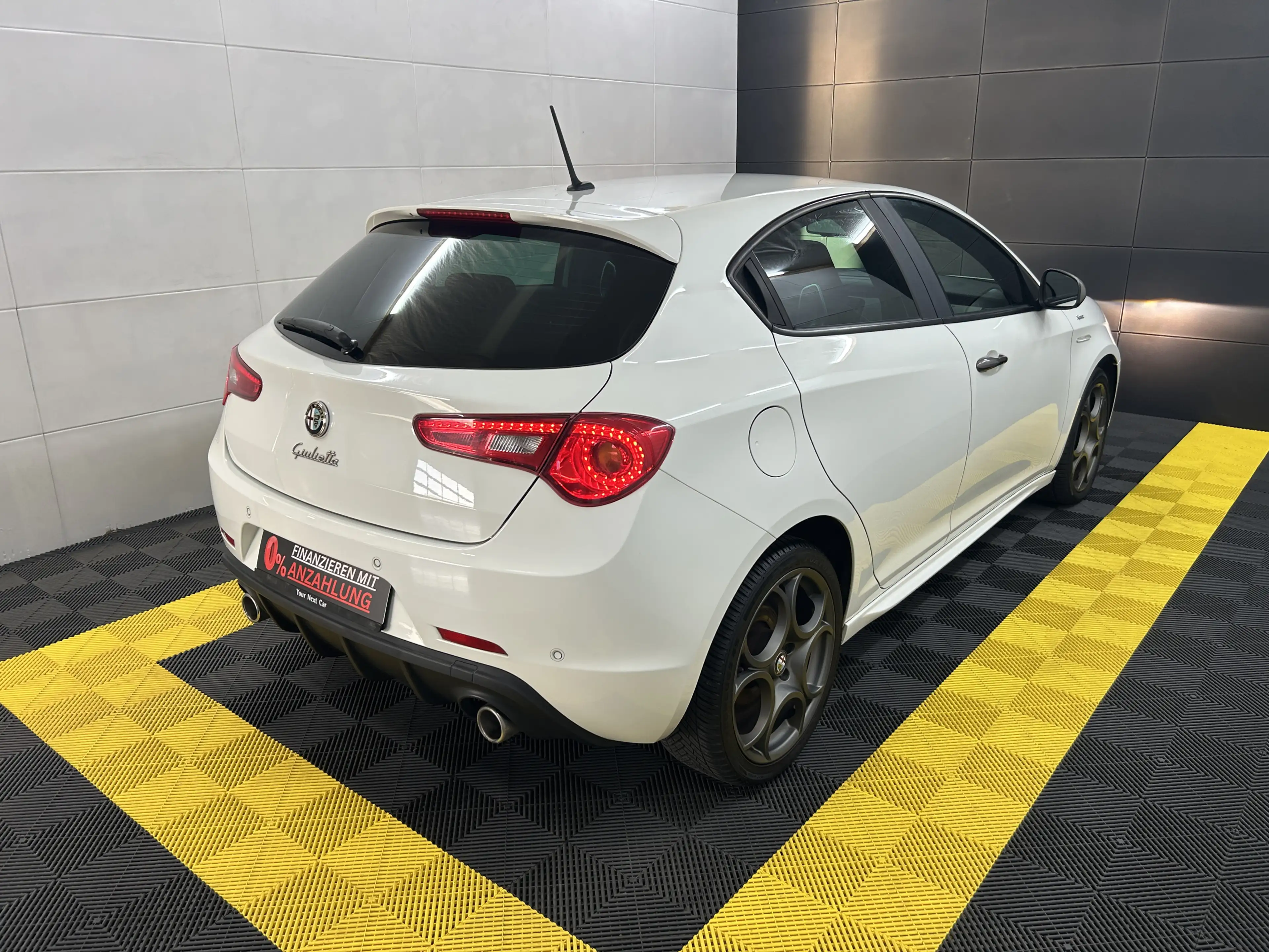 Alfa Romeo Giulietta Sprint+Bi-Xen+Bose+StandHZG+Temp+DAB — photo 4