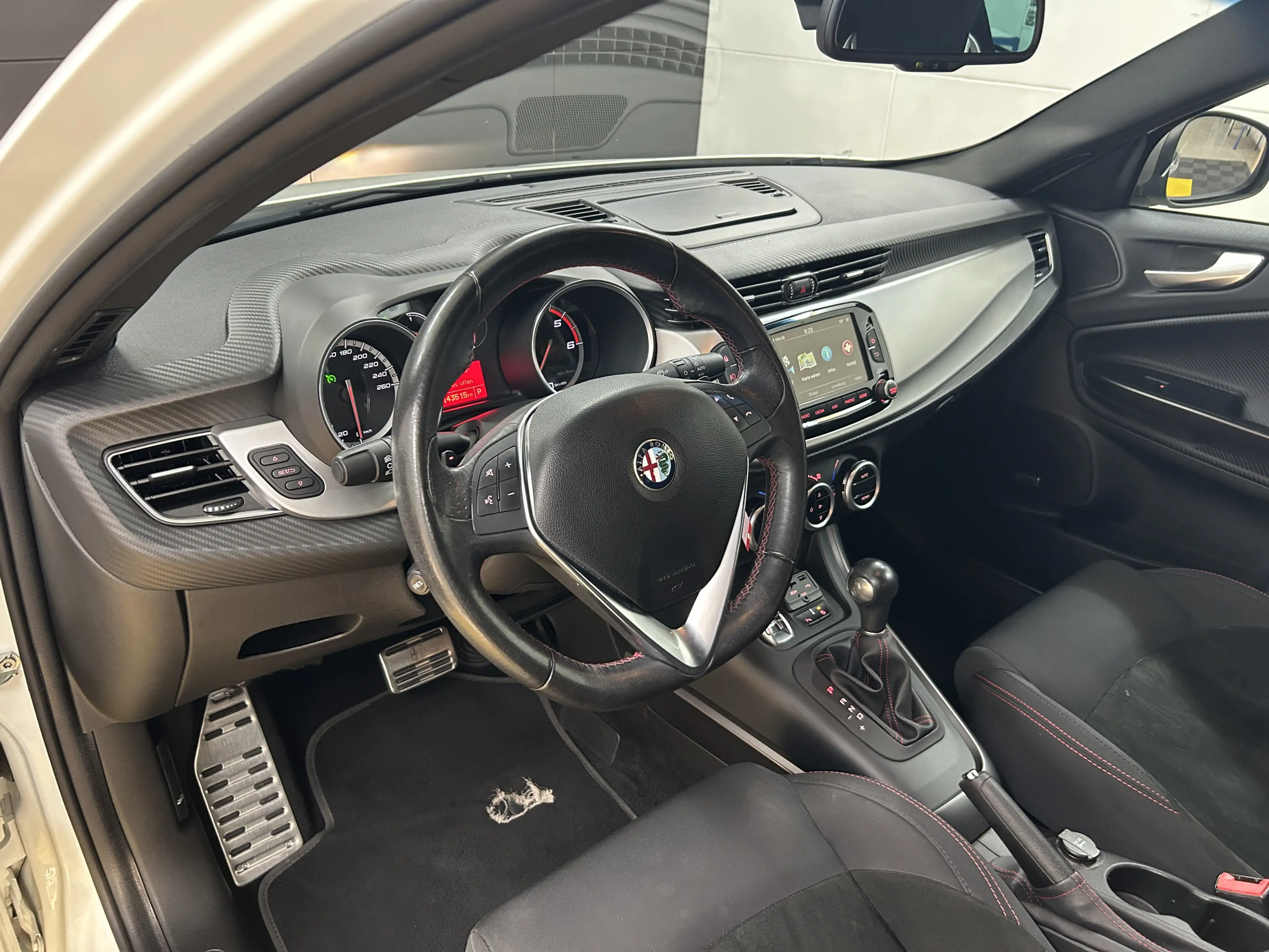 Alfa Romeo Giulietta Sprint+Bi-Xen+Bose+StandHZG+Temp+DAB — photo 8