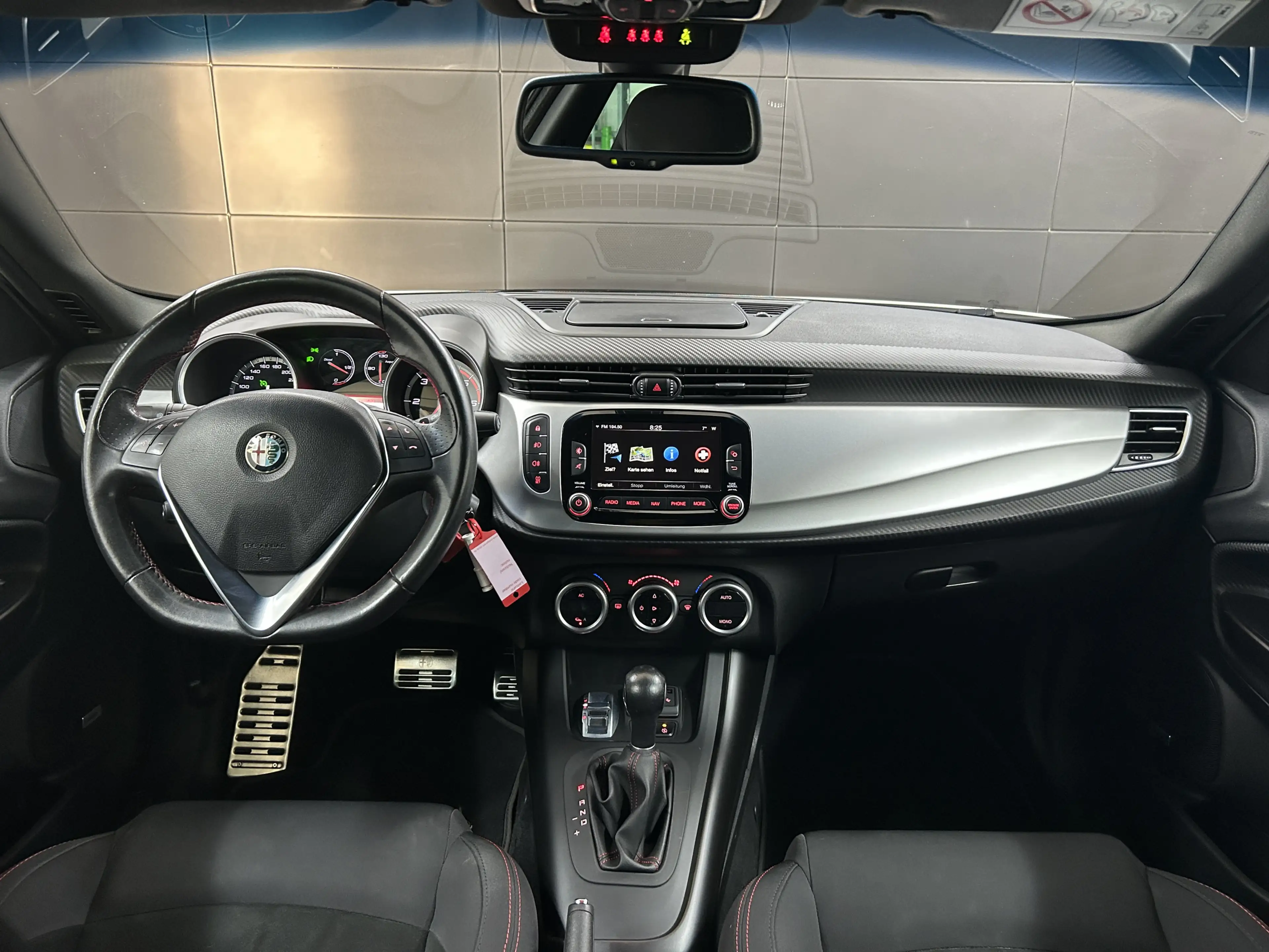 Alfa Romeo Giulietta Sprint+Bi-Xen+Bose+StandHZG+Temp+DAB — photo 9