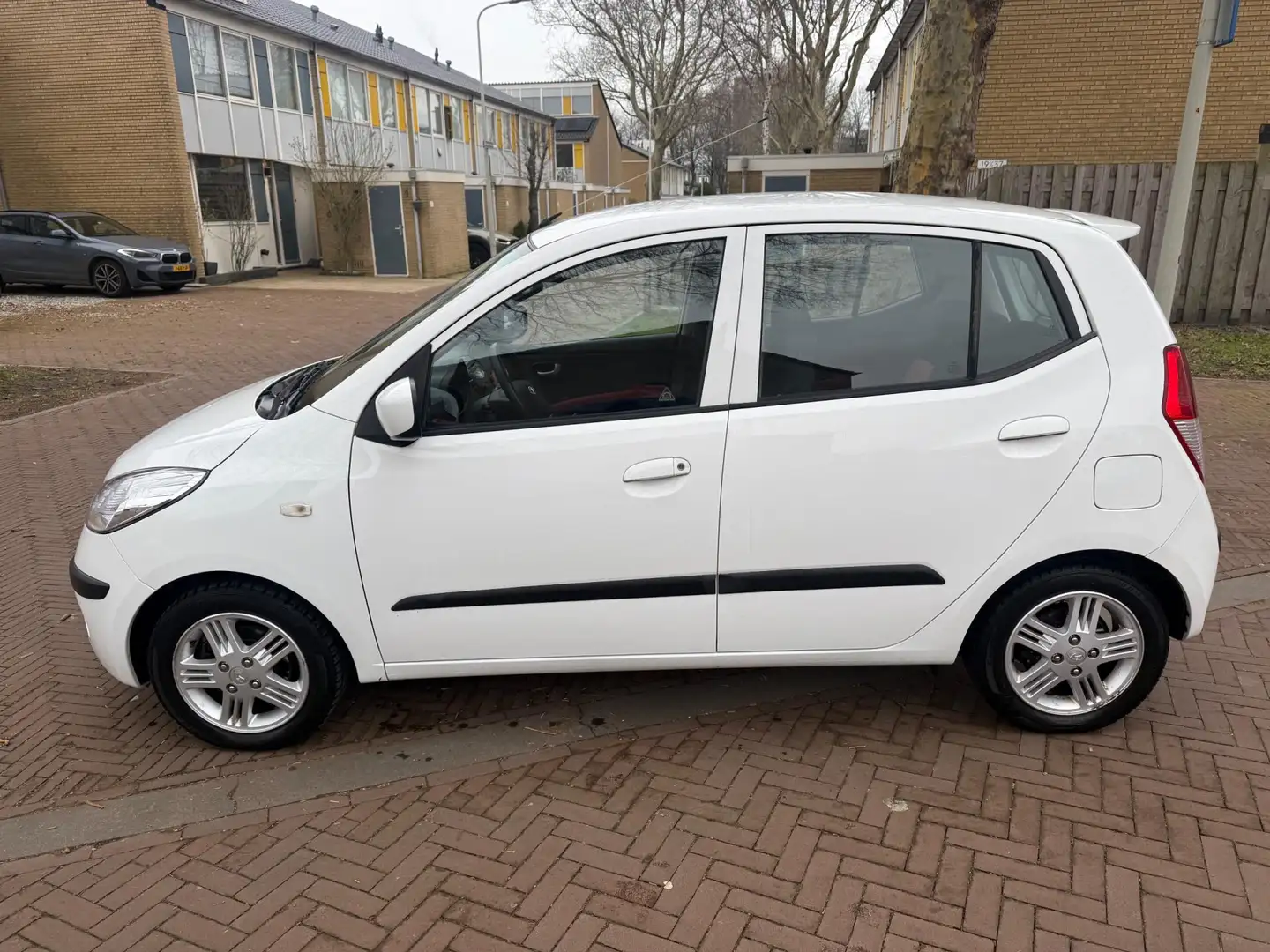 Hyundai i10 Airco / tweede eigenaar / leuke uitvoering Weiß - 2