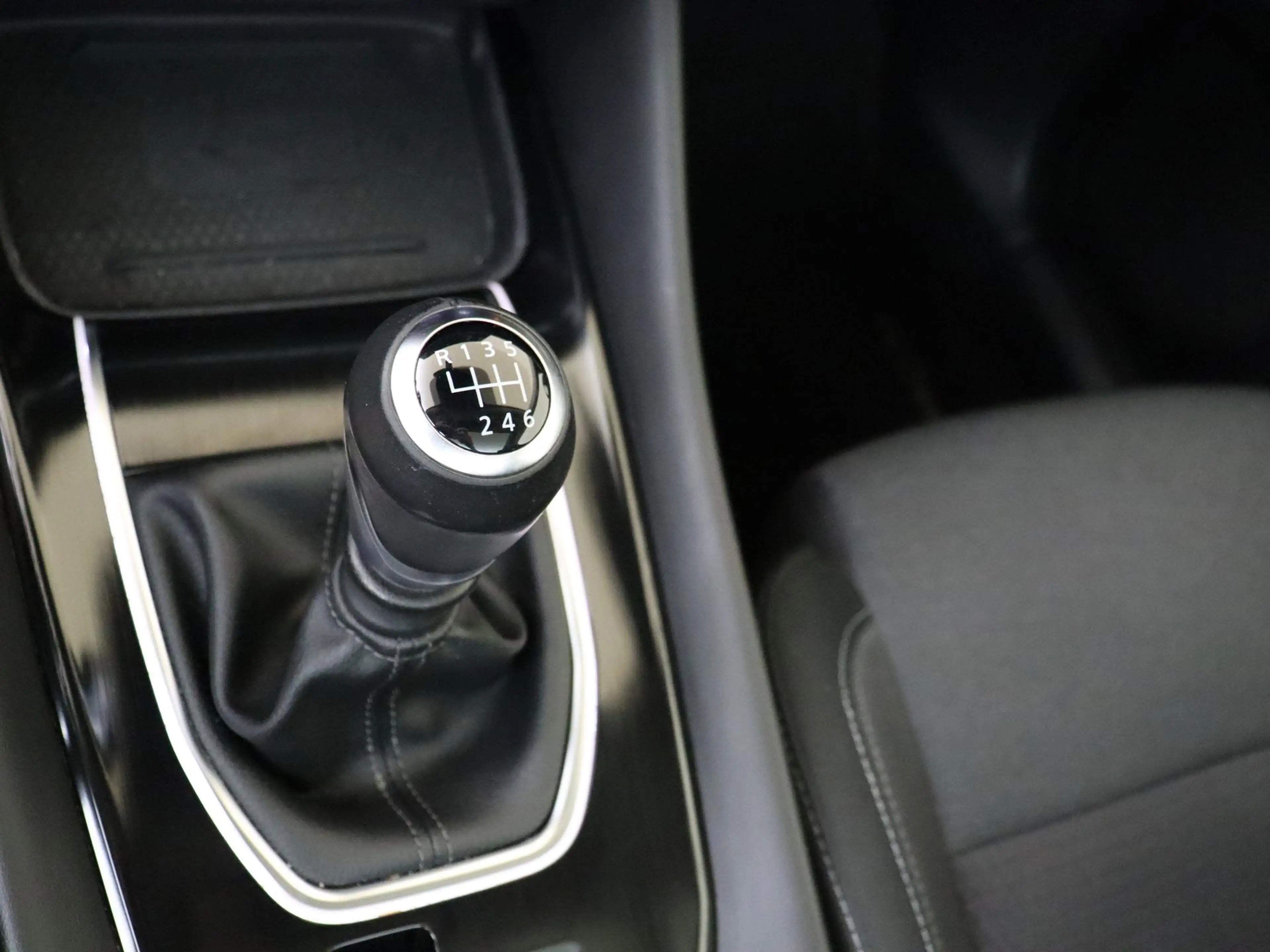 Nissan Qashqai 1.3 MHEV Premiere Edition | Navigatie 360graden Ca — photo 14