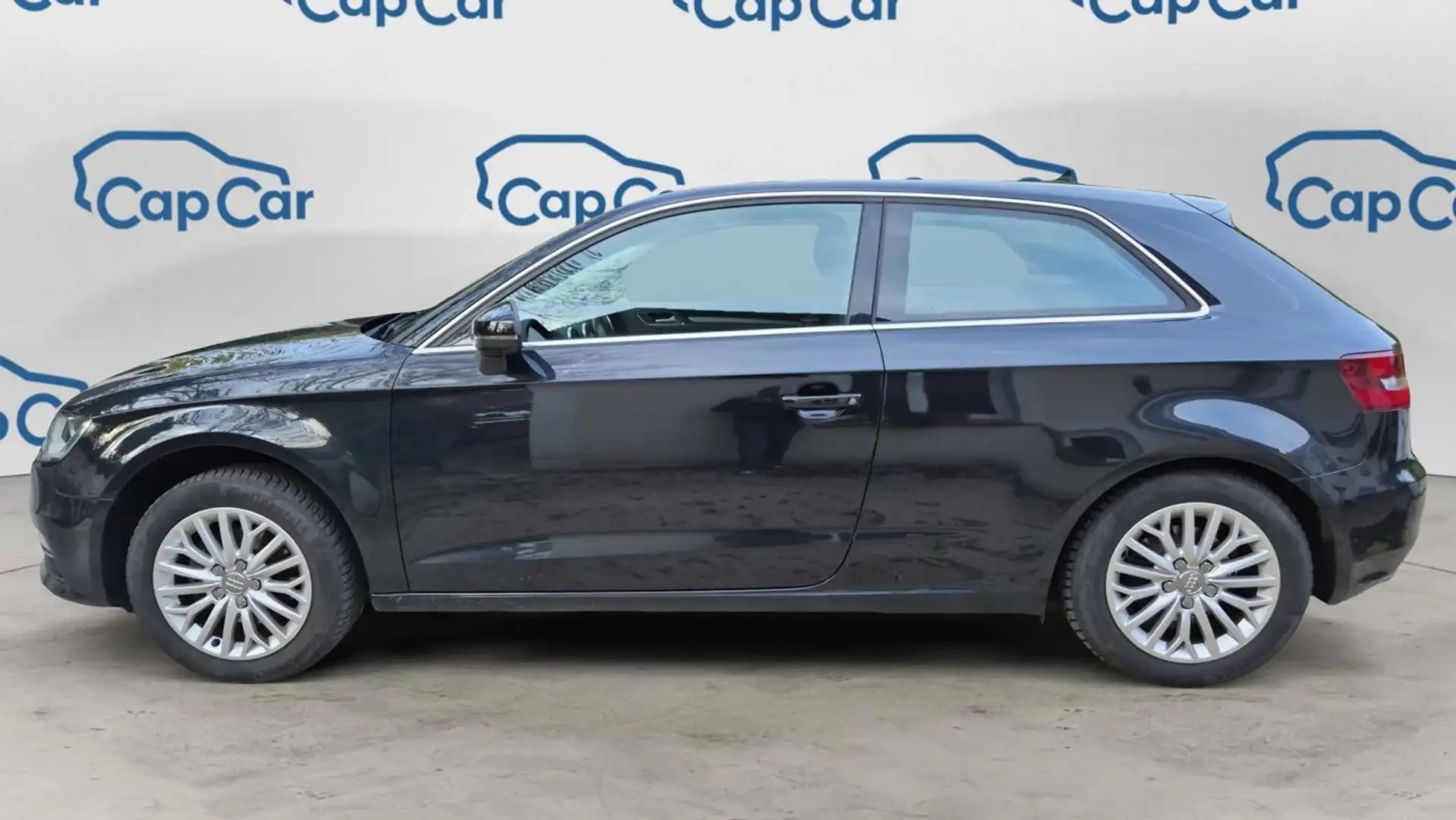 Audi A3 III 1.4 TFSI 122 Ambiente Nero - 2