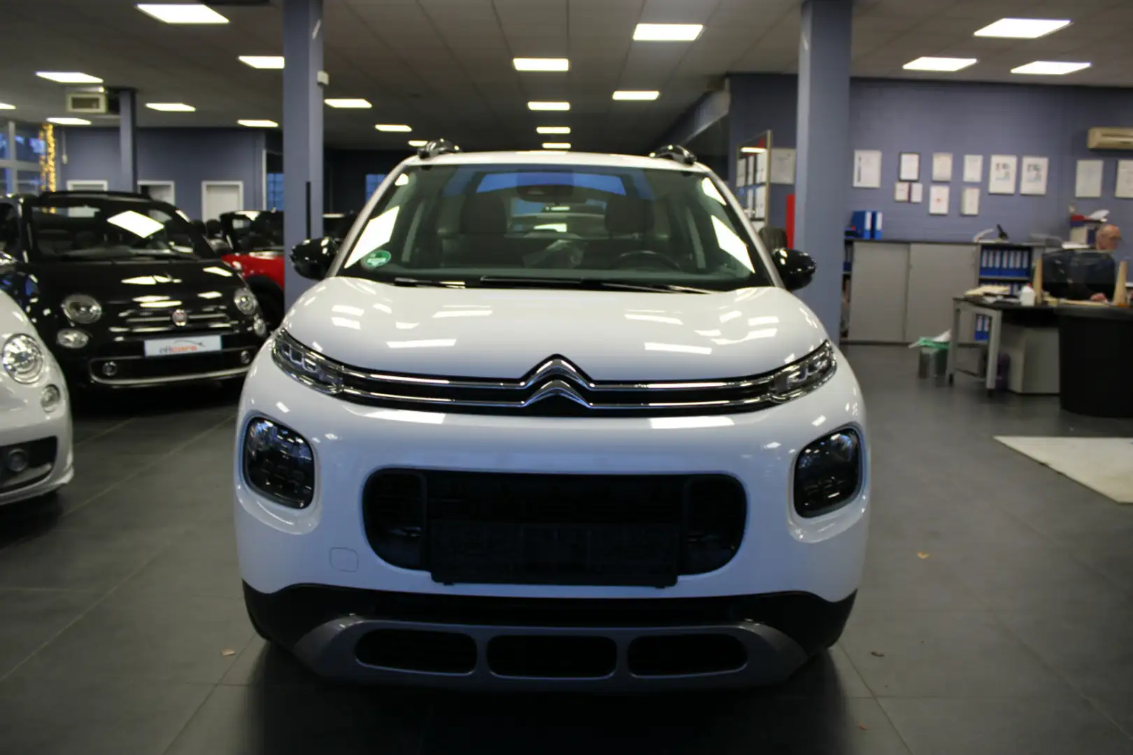 Citroen C3 Aircross BlueHDI 100 Feel Weiß - 2