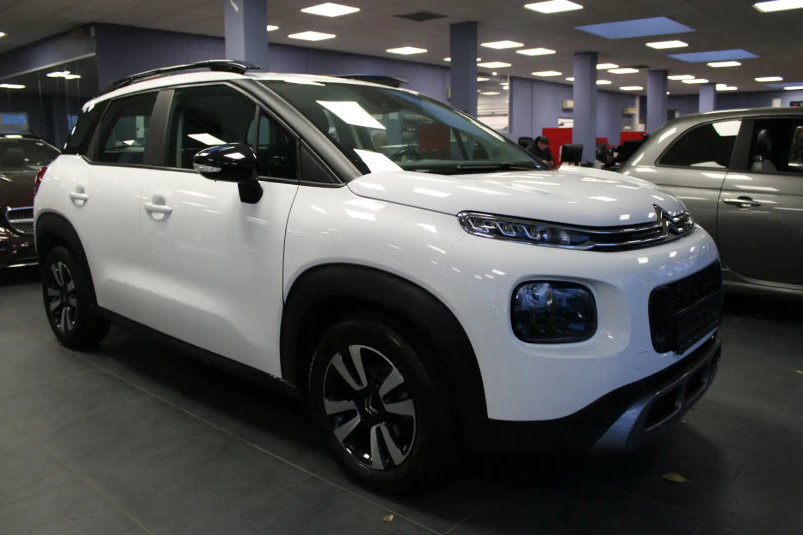 Citroen C3 Aircross BlueHDI 100 Feel Weiß - 1