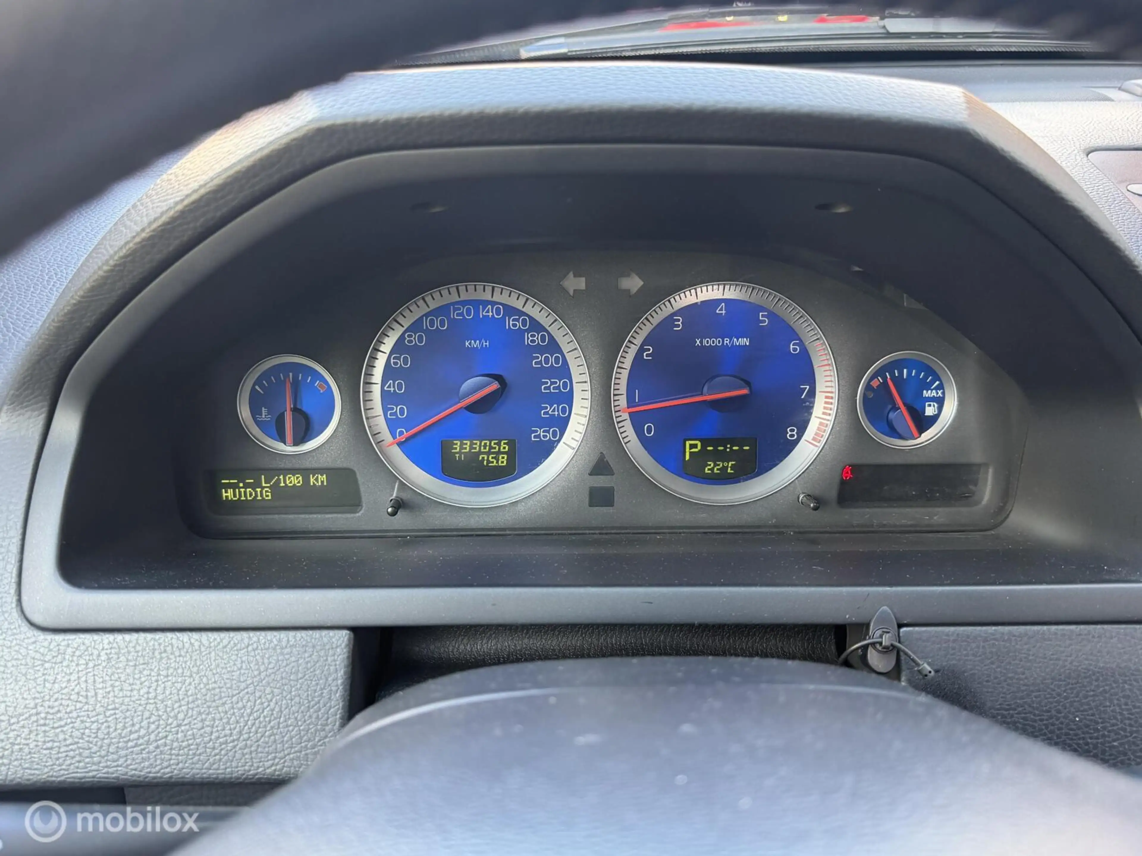 Volvo XC90 4.4 V8 R-Design 7 PERSOONS|TREKHAAK|CRUISE CONTROL — photo 20
