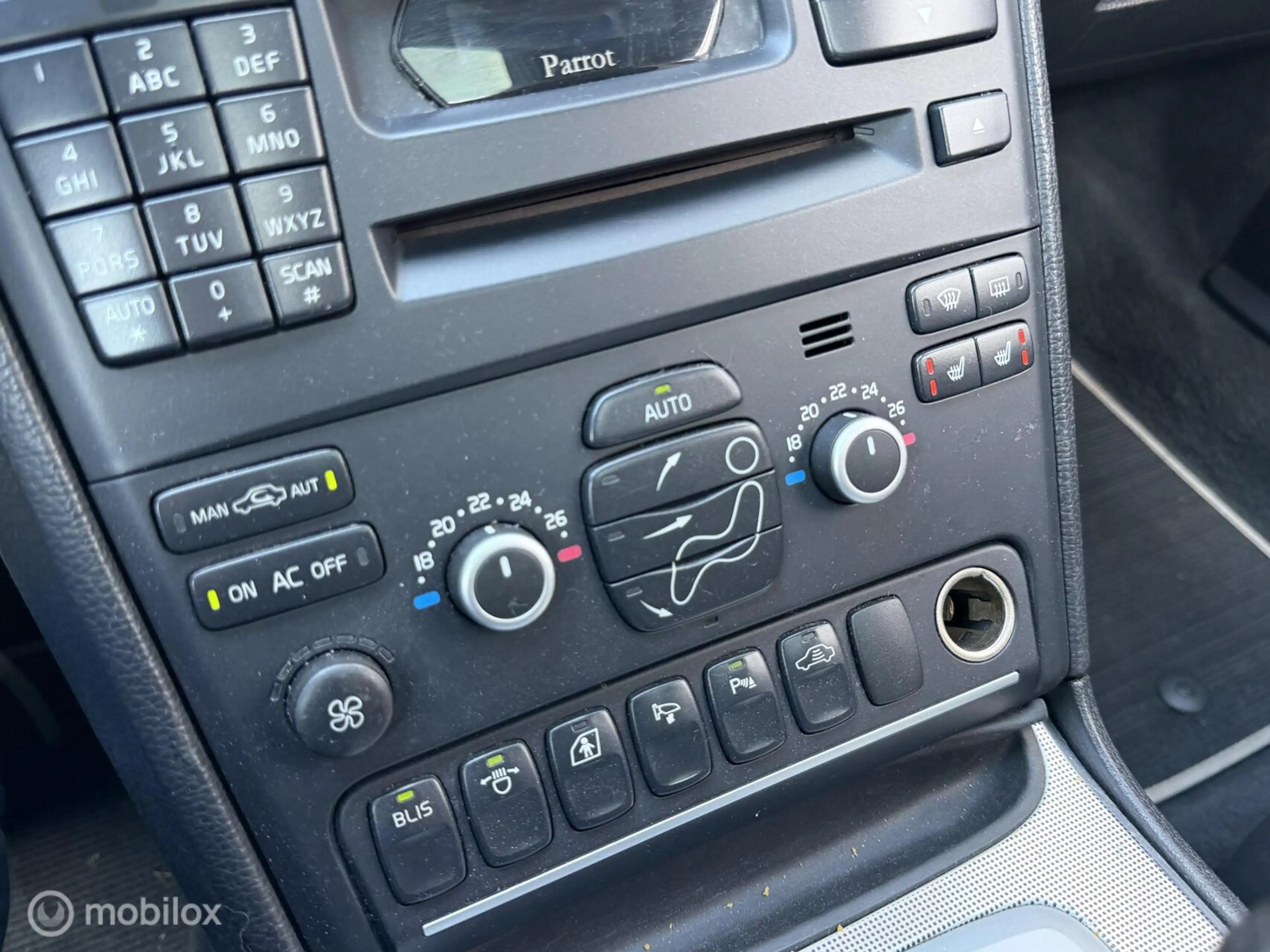 Volvo XC90 4.4 V8 R-Design 7 PERSOONS|TREKHAAK|CRUISE CONTROL — photo 17