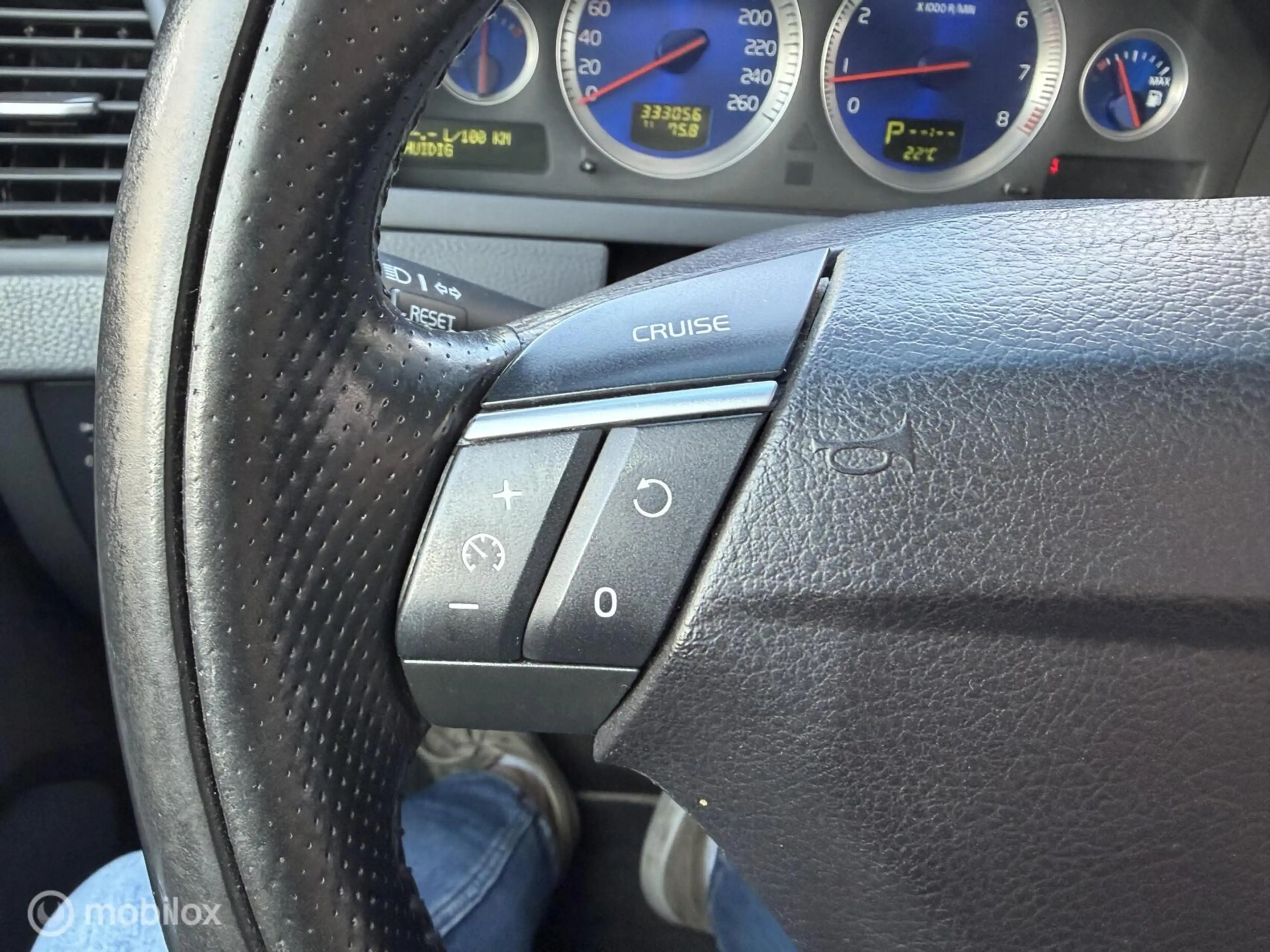 Volvo XC90 4.4 V8 R-Design 7 PERSOONS|TREKHAAK|CRUISE CONTROL — photo 19