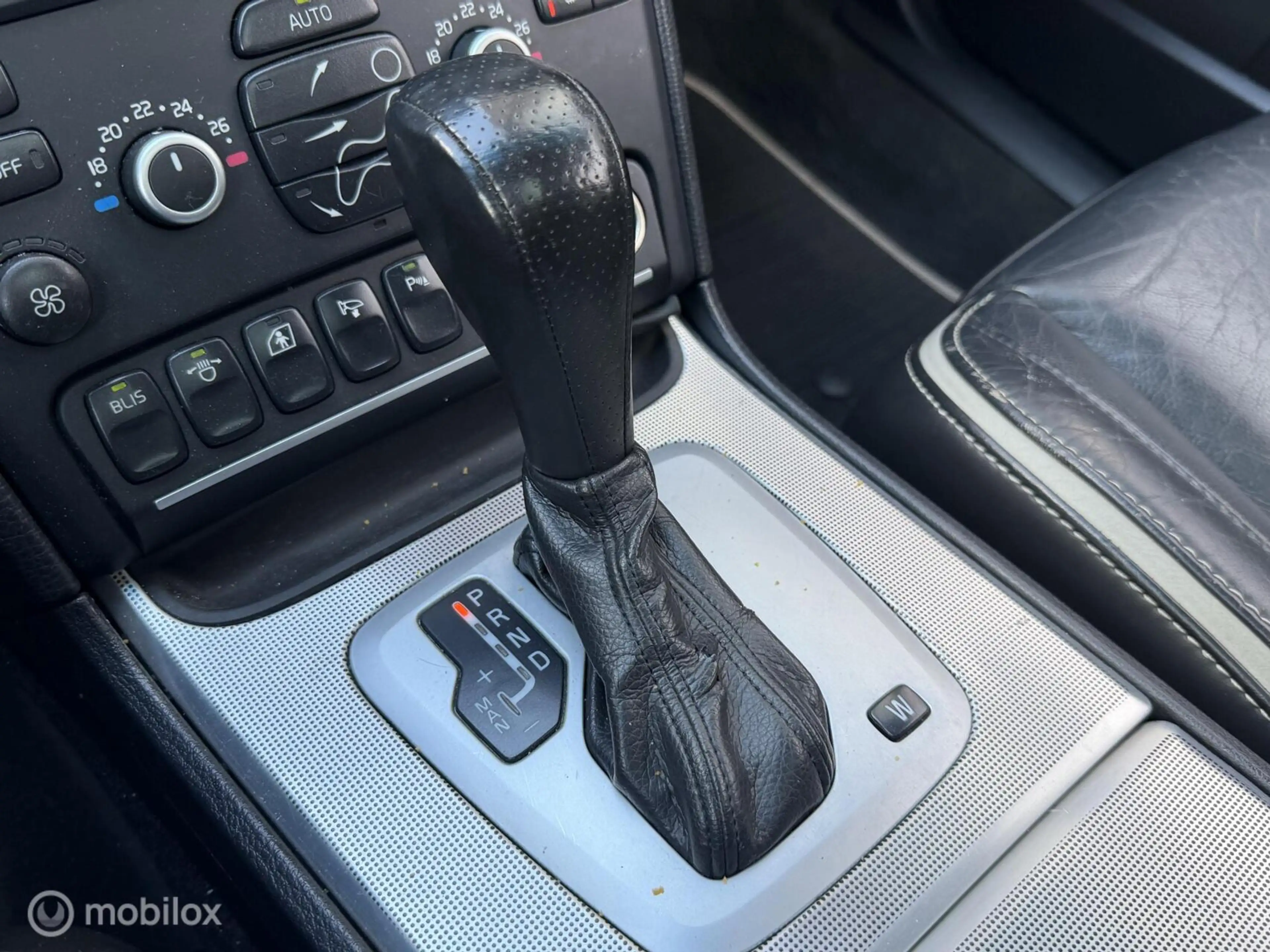 Volvo XC90 4.4 V8 R-Design 7 PERSOONS|TREKHAAK|CRUISE CONTROL — photo 18