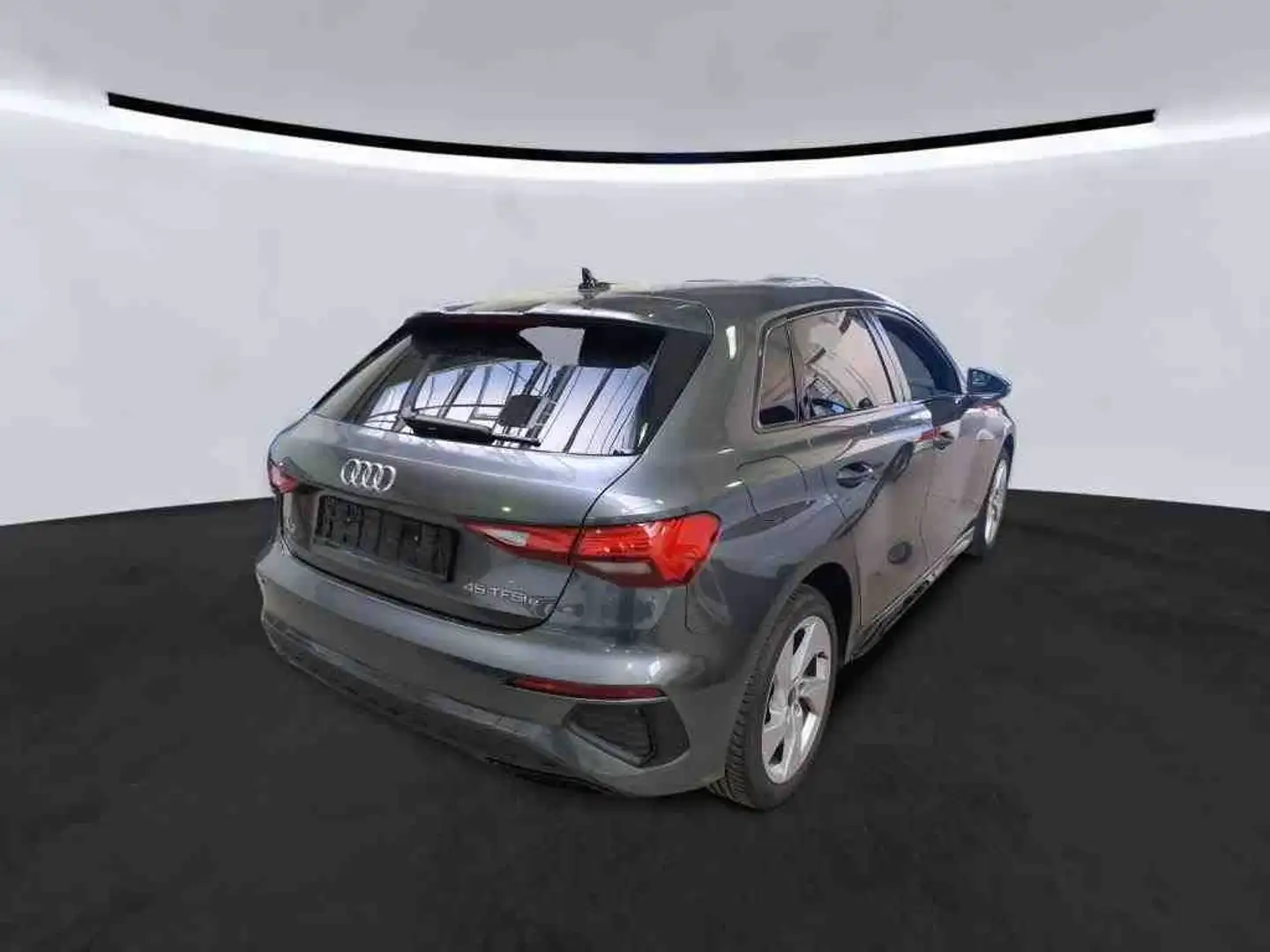 Audi A3 Sportback 45 TFSI e S line*S-Tronic*Ambiente* - 2