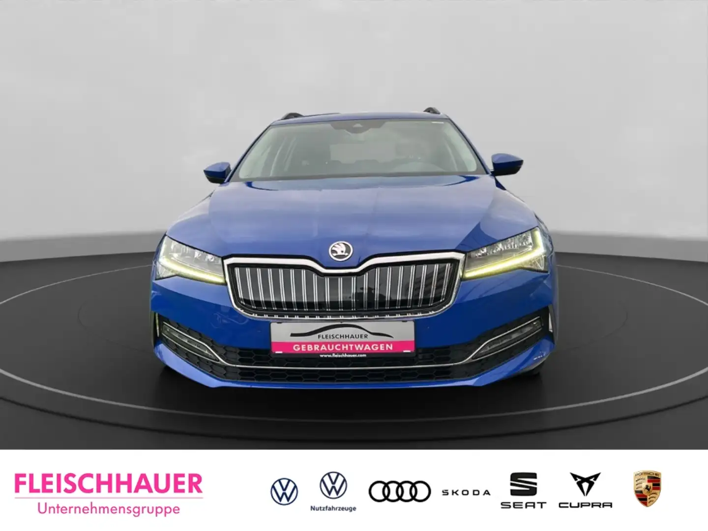 Skoda Superb Combi Ambition iV DSG+NAVI+SHZ+KLIMAAUT Blau - 2
