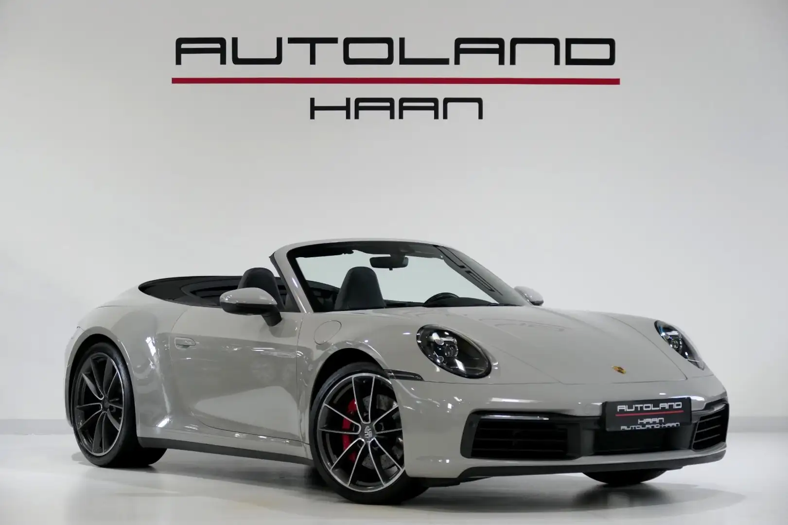 Porsche 992 Carrera S Cabrio *Sportabgas*Kreide*LM21*LED Gris - 2