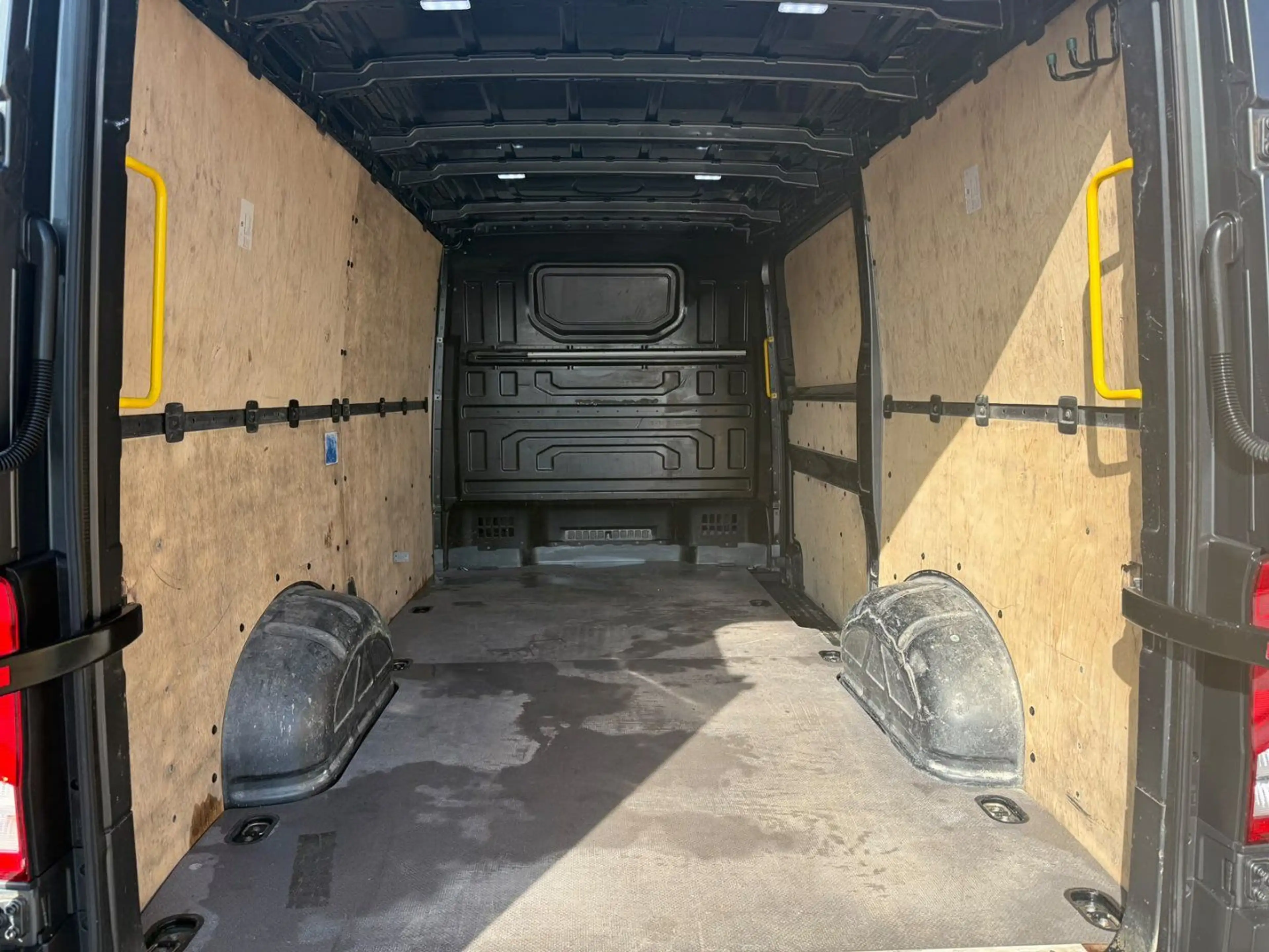 Volkswagen Crafter 35 2.0 TDI L3H2 *Netto €19.160,-* — photo 12