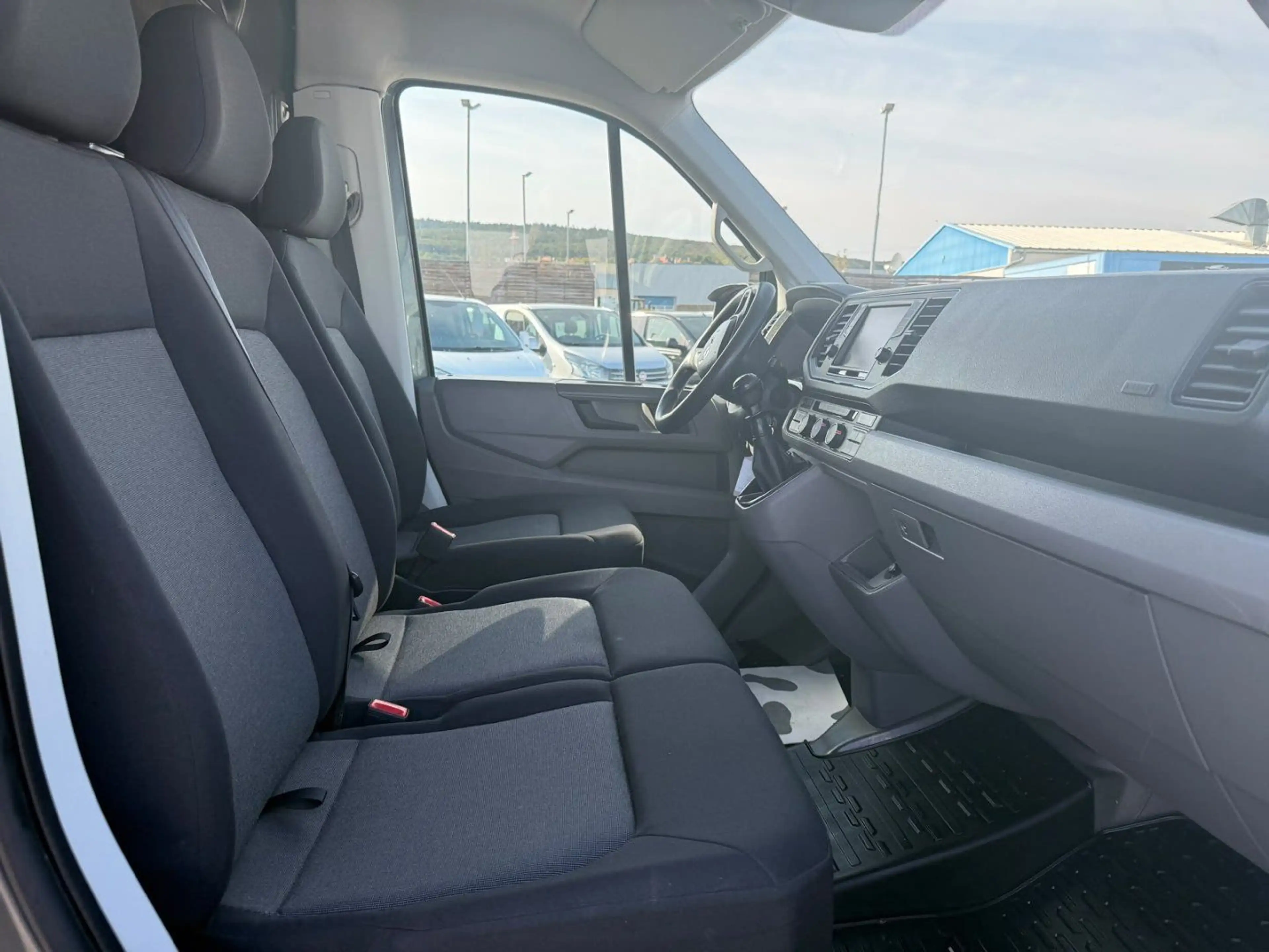Volkswagen Crafter 35 2.0 TDI L3H2 *Netto €19.160,-* — photo 5