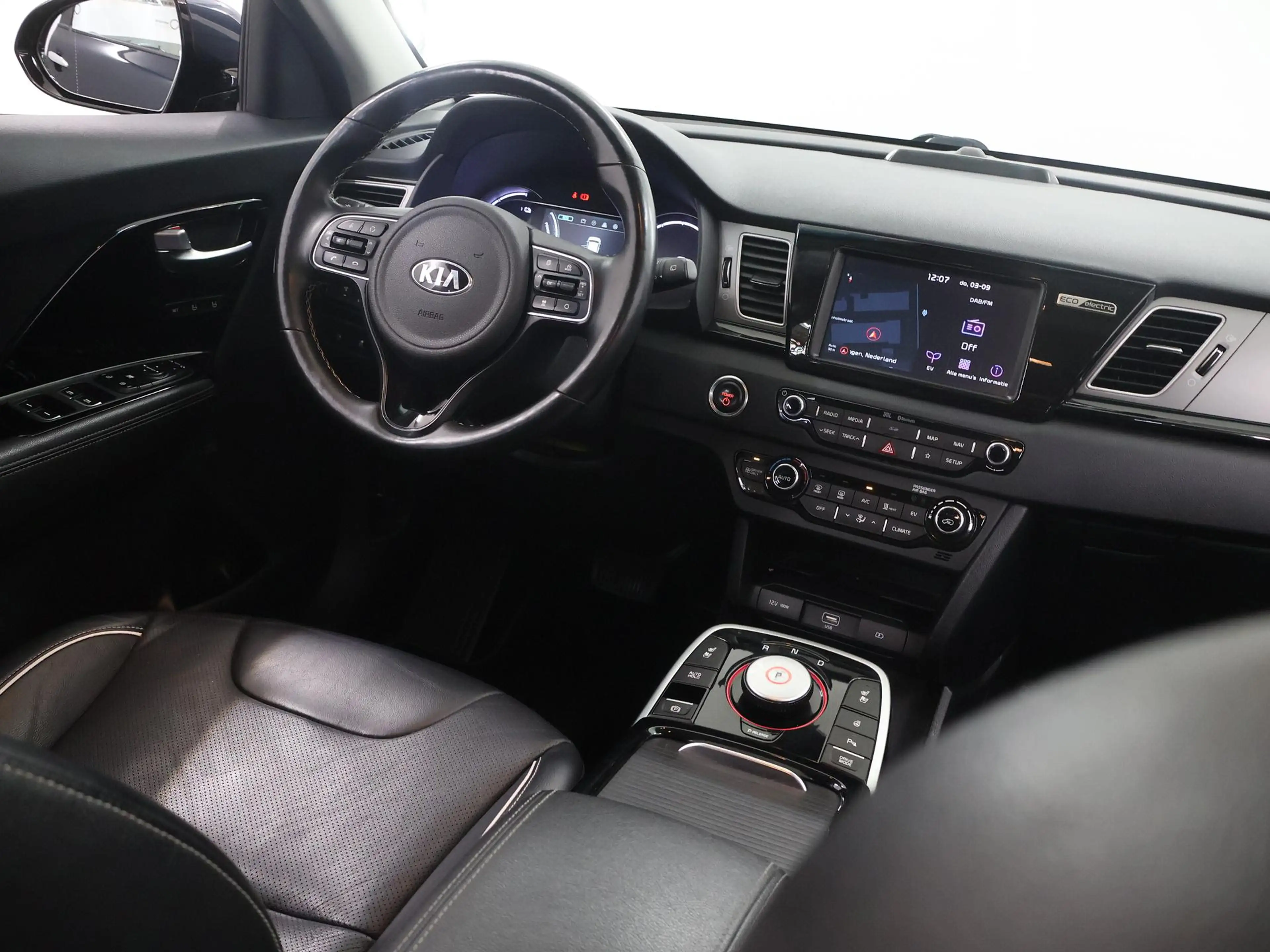 Kia e-Niro ExecutiveLine 64 kWh | Ele.verstelbare stoelen + G — photo 9