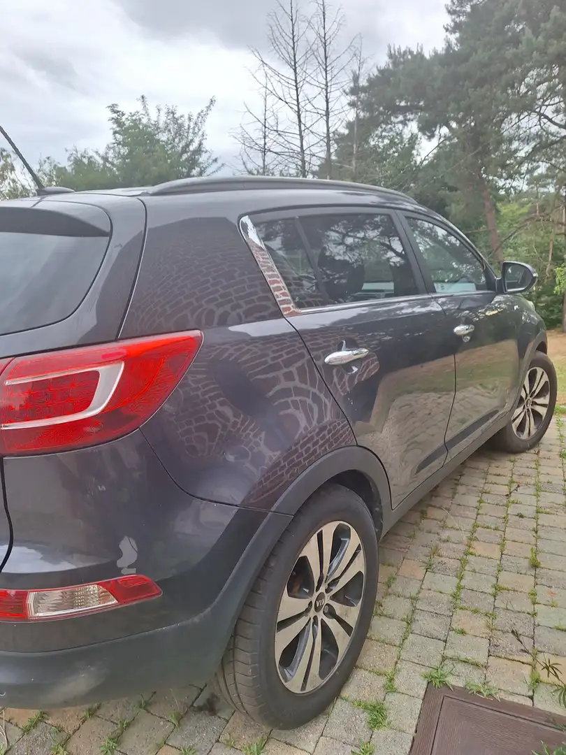 Kia Sportage Sportage 2.0 CRDi 4WD Sense Gris - 2