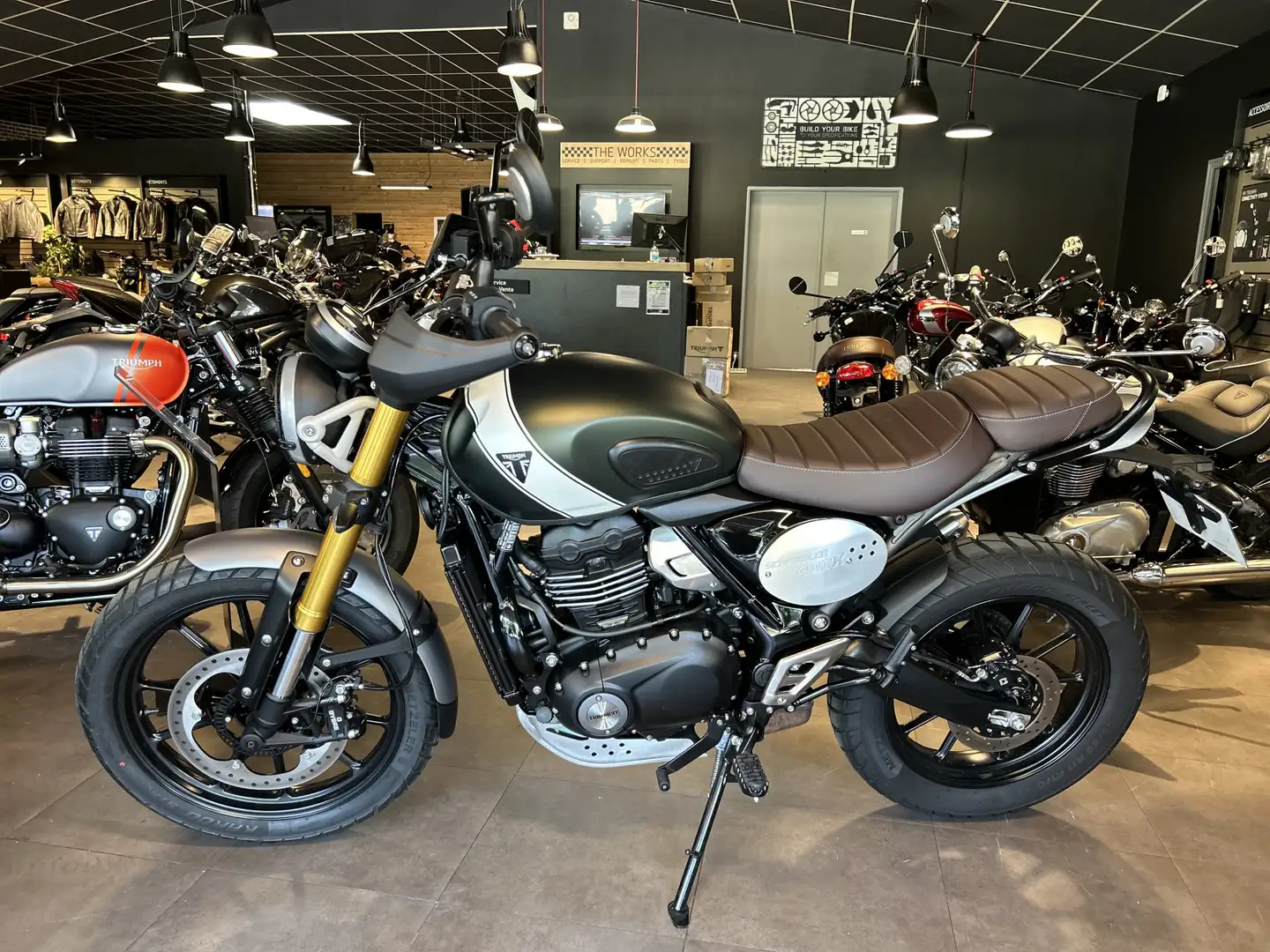 Triumph Scrambler 400 X Vert - 1