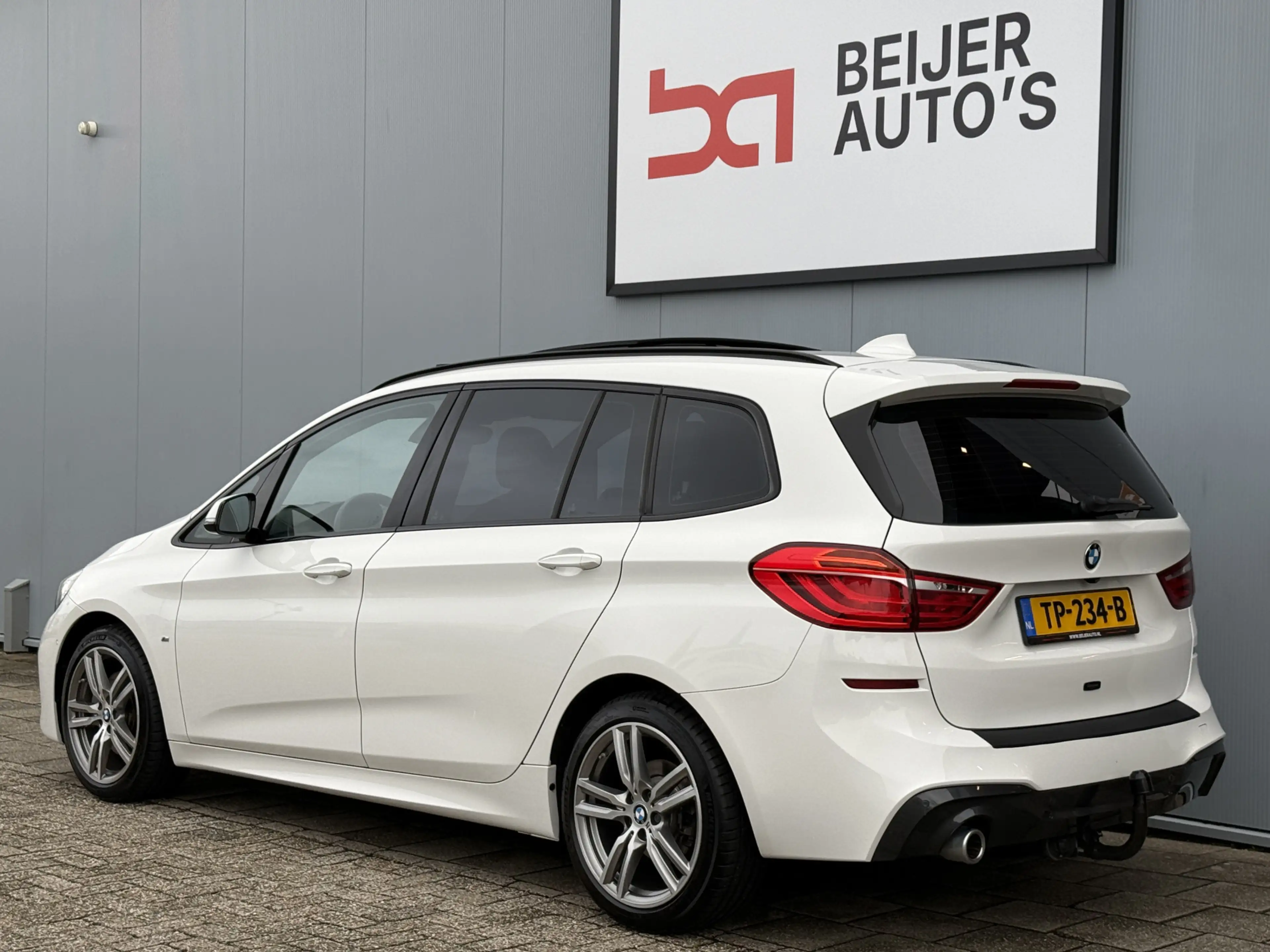 BMW 218 2-serie Gran Tourer 218i 7p. Executive Automaat M- — photo 3