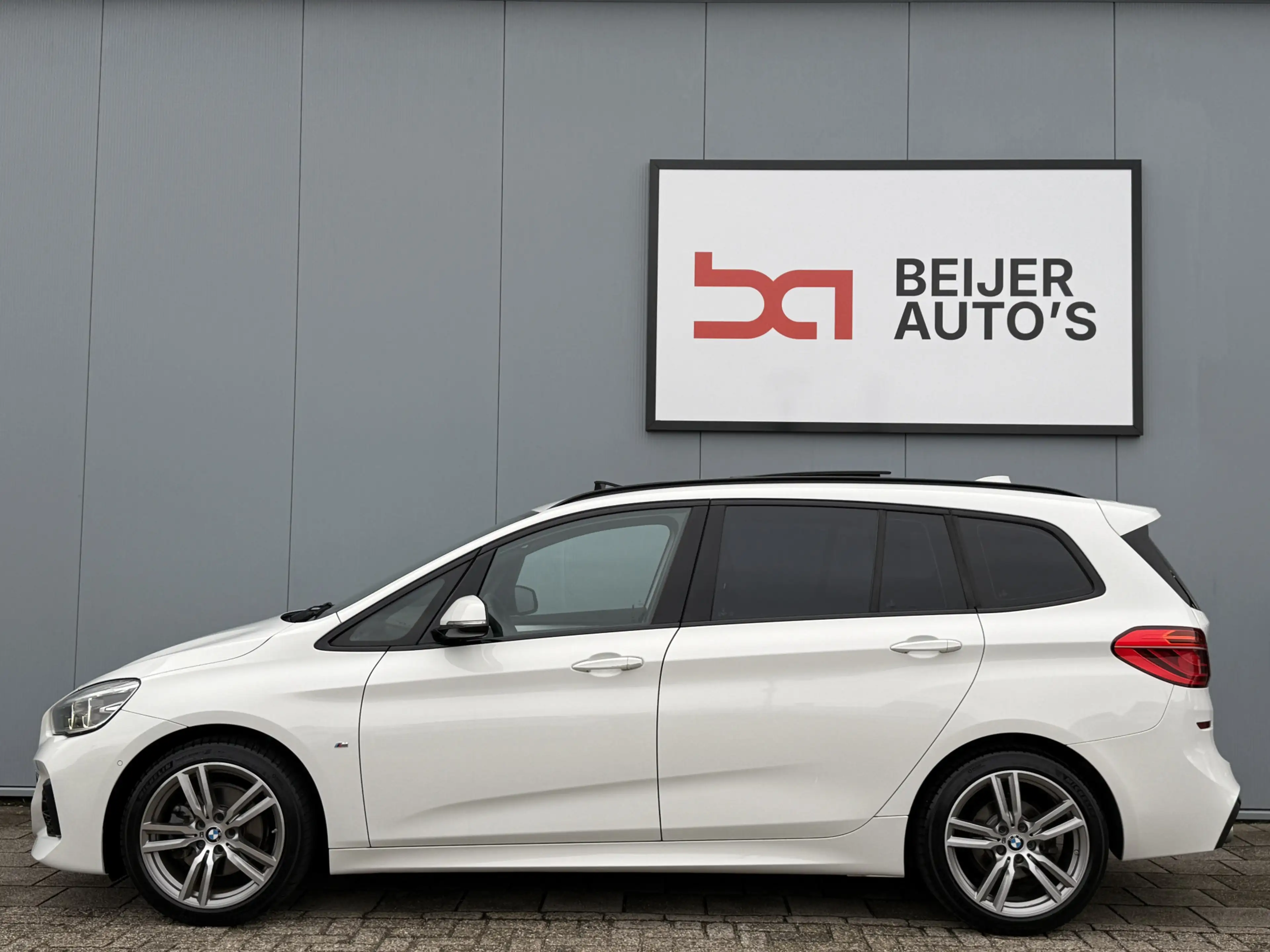 BMW 218 2-serie Gran Tourer 218i 7p. Executive Automaat M- — photo 4
