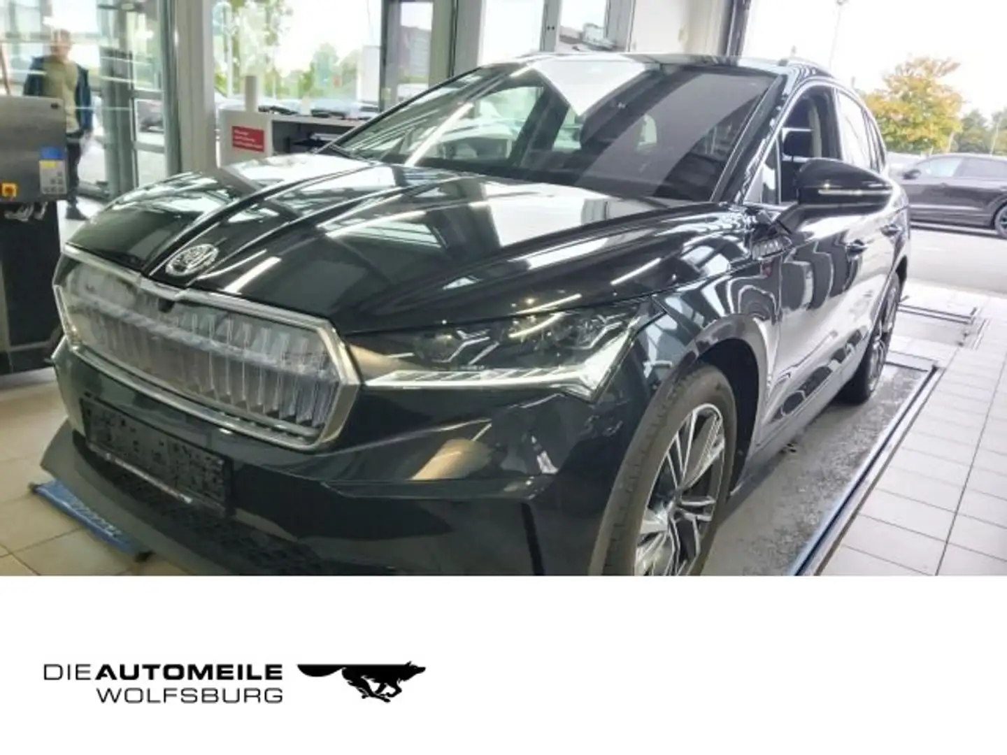 Skoda Enyaq iV 80 Suite AHK/Pano/Rückkam Schwarz - 1