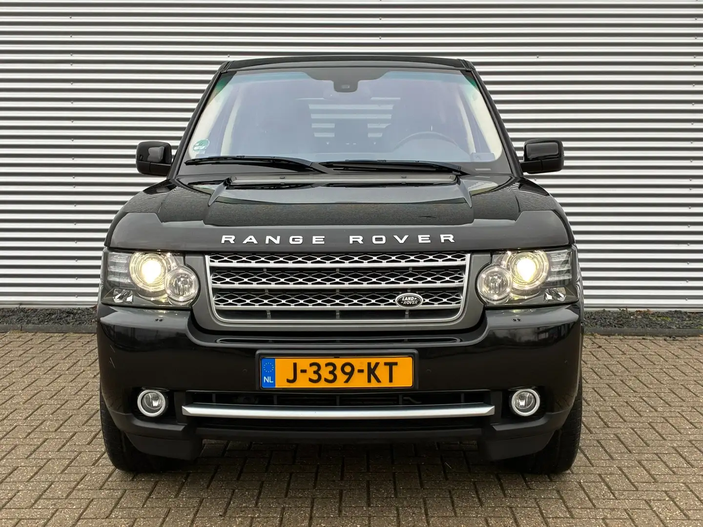 Land Rover Range Rover 5.0 V8 Supercharged/ Lage km’s/ Historie bekend Noir - 2