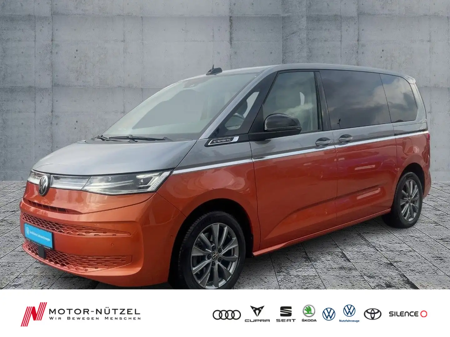 Volkswagen T7 Multivan T7 Multivan 1.4eHybrid DSG LIFE LED+PANO+7SITZER Zilver - 1