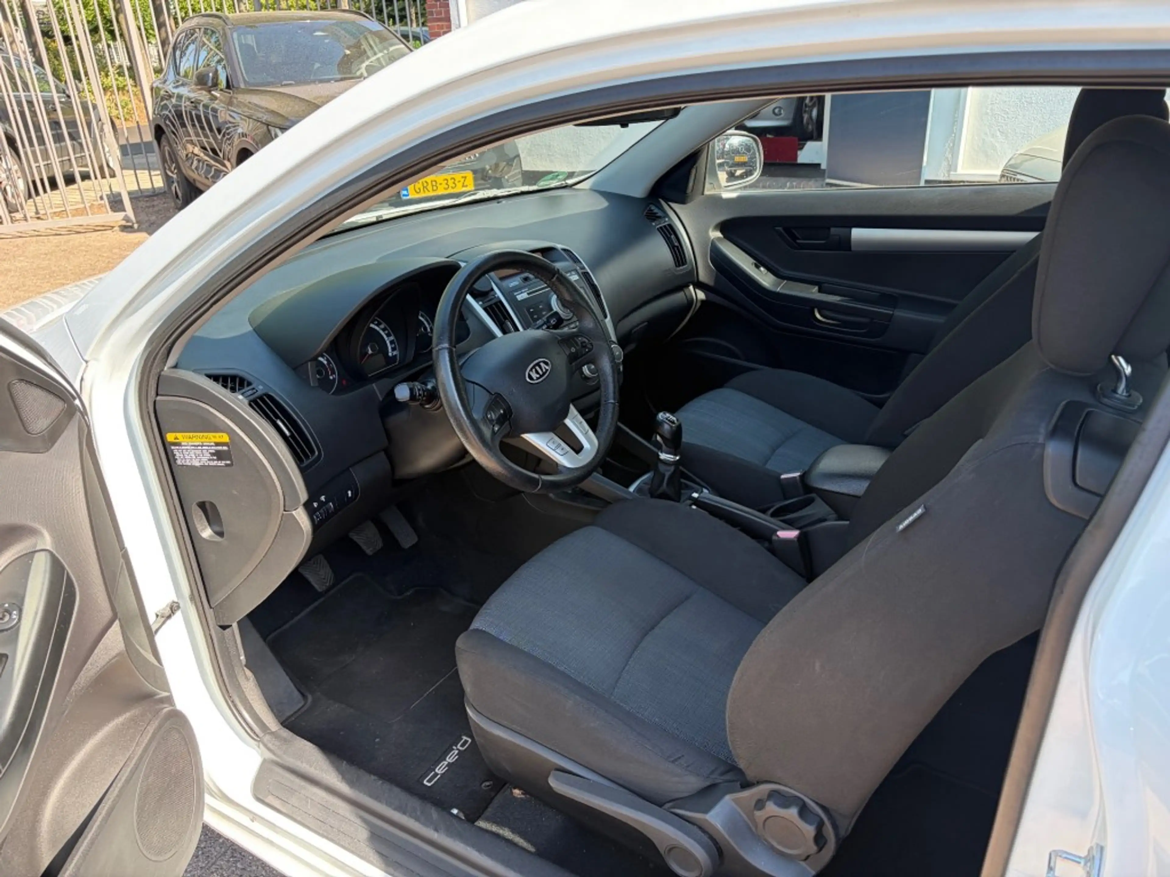 Kia Ceed / cee'd 1.6 CVVT Brooklyn — photo 7