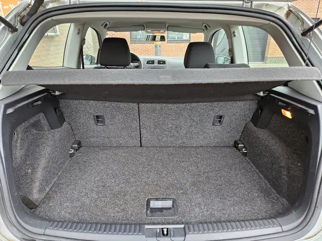 Volkswagen Polo view 15