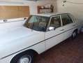 Mercedes-Benz 200 Strich acht Baureihe W115 Beige - thumbnail 7