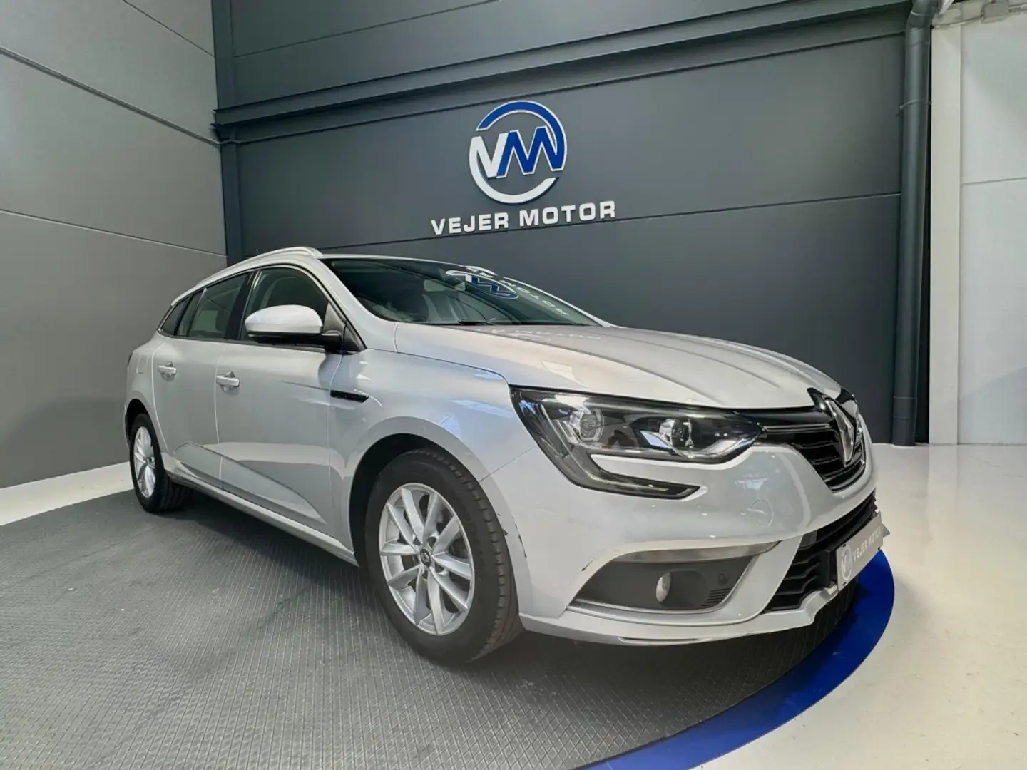 Renault Megane 1.5dCi Blue Business 85kW Grey - 1