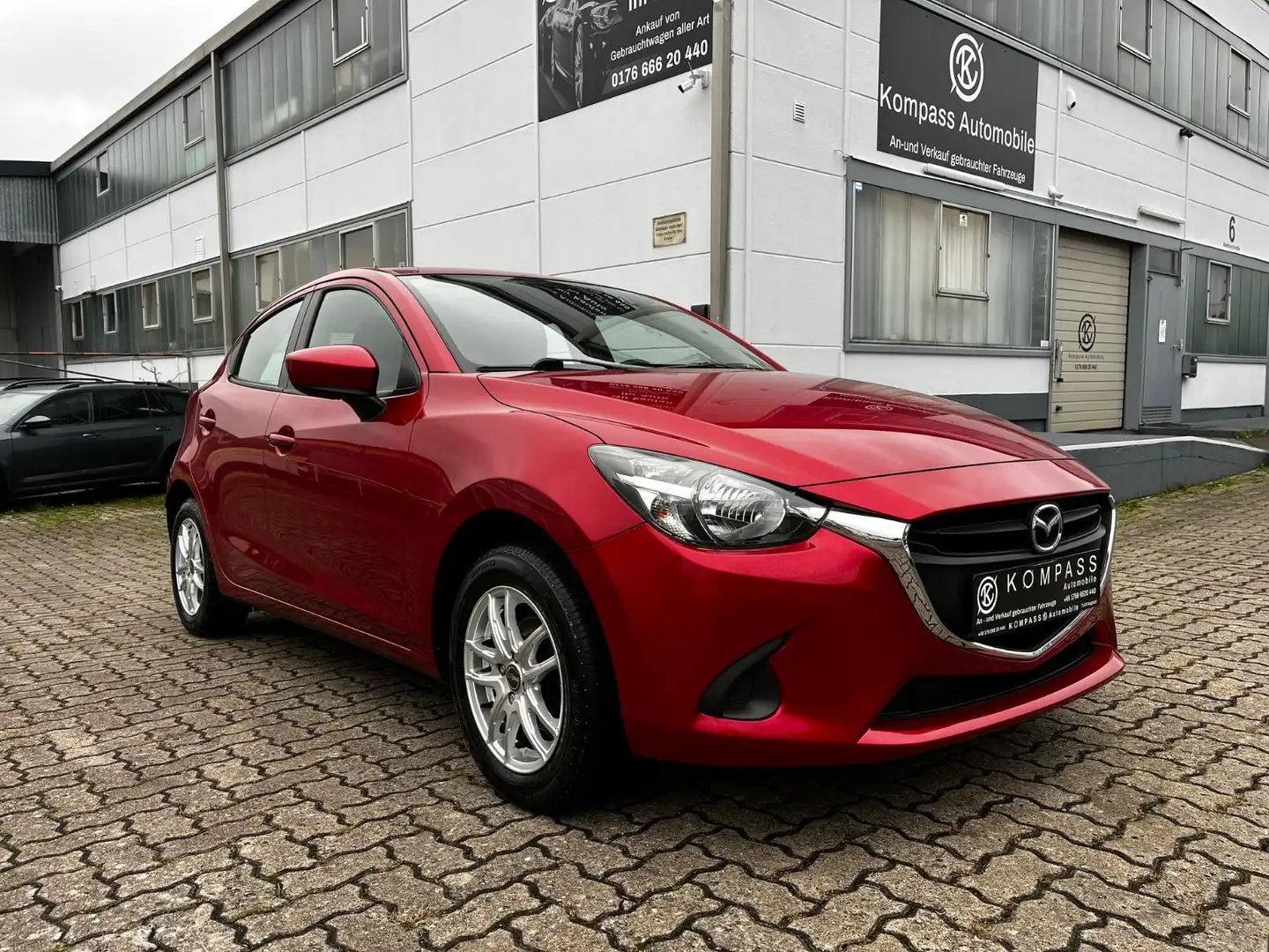 Mazda 2 Lim. Center-Line NUR 24799 KM Rood - 1