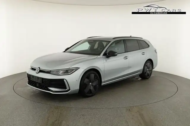 Volkswagen Passat Variant 2.0 TDI 142 kW 4Motion R-Line DSG 4M Black, AHK... Ansicht 31