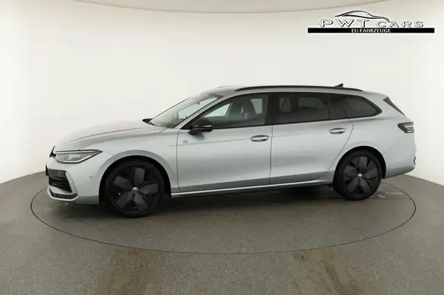 Volkswagen Passat Variant 2.0 TDI 142 kW 4Motion R-Line DSG 4M Black, AHK... Ansicht 33