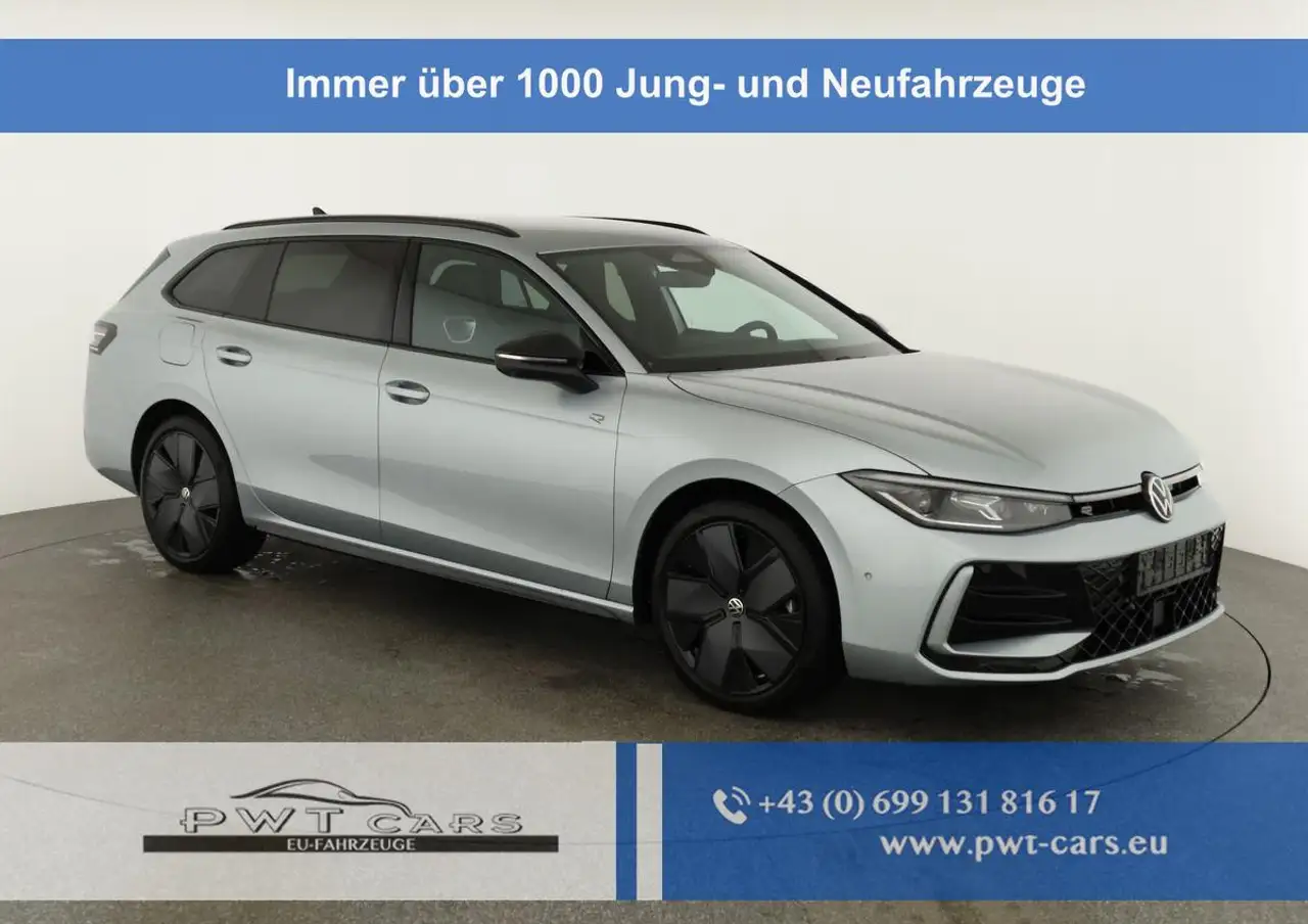 Volkswagen Passat Variant 2.0 TDI 142 kW 4Motion R-Line DSG 4M Black, AHK...