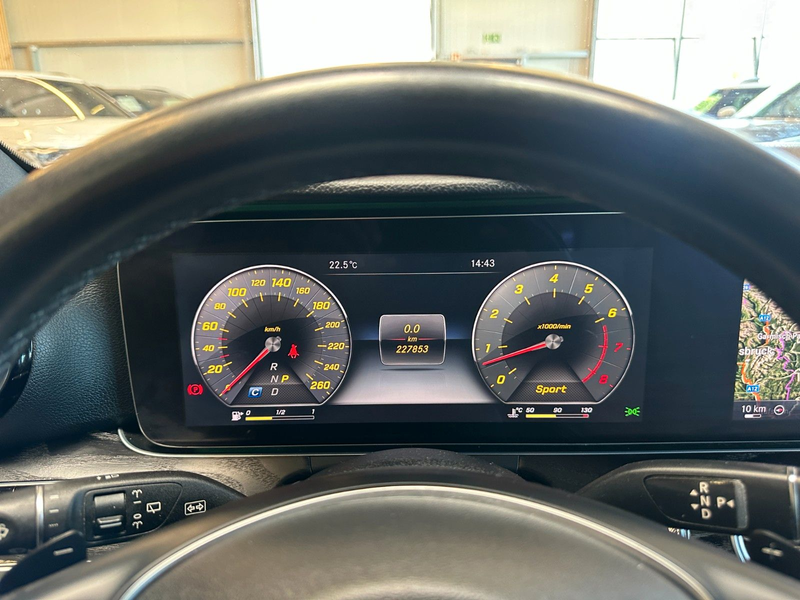 Mercedes-Benz E 400 4Matic *TÜV*AHK*Standh*Avantgarde* — photo 13