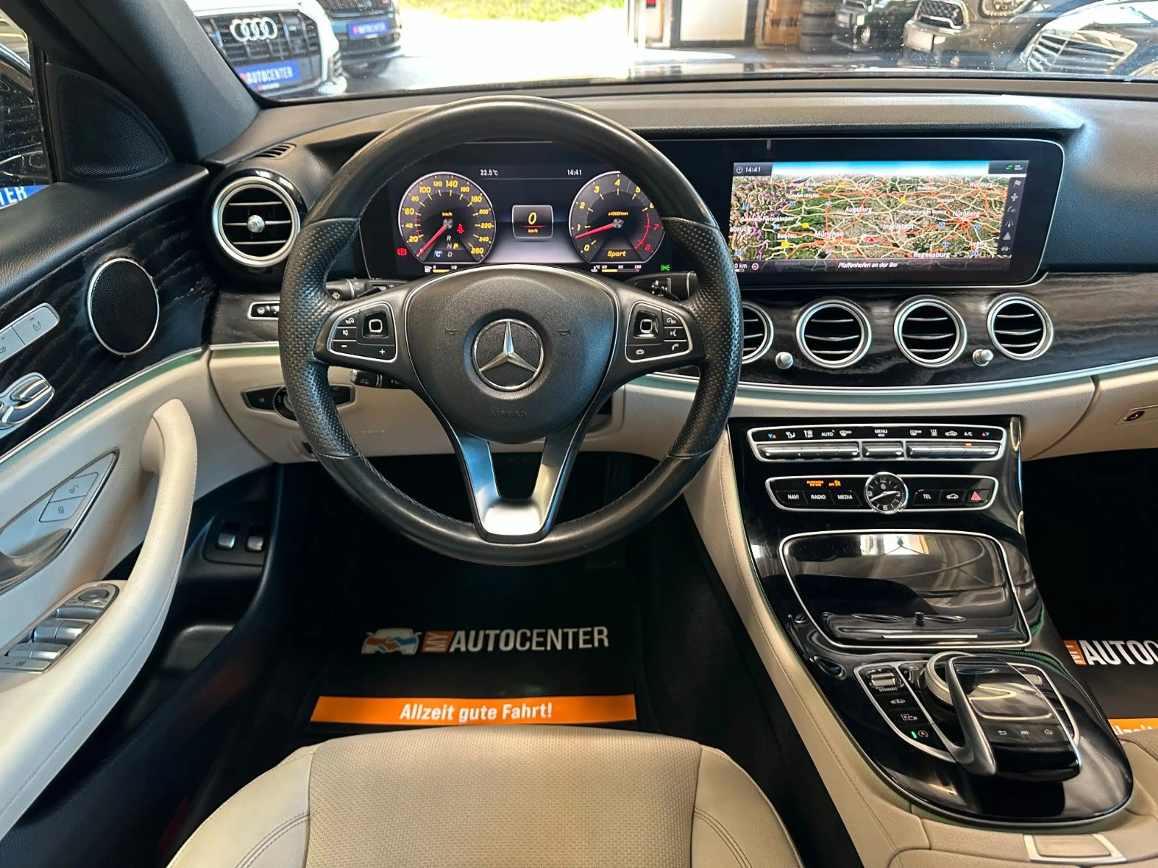 Mercedes-Benz E 400 4Matic *TÜV*AHK*Standh*Avantgarde* — photo 11