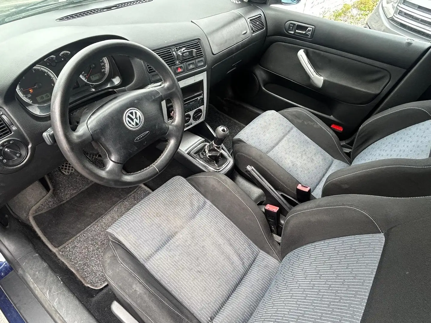 Volkswagen Golf 1.9 SDi Rabbit CLIMATISATION Blauw - 2