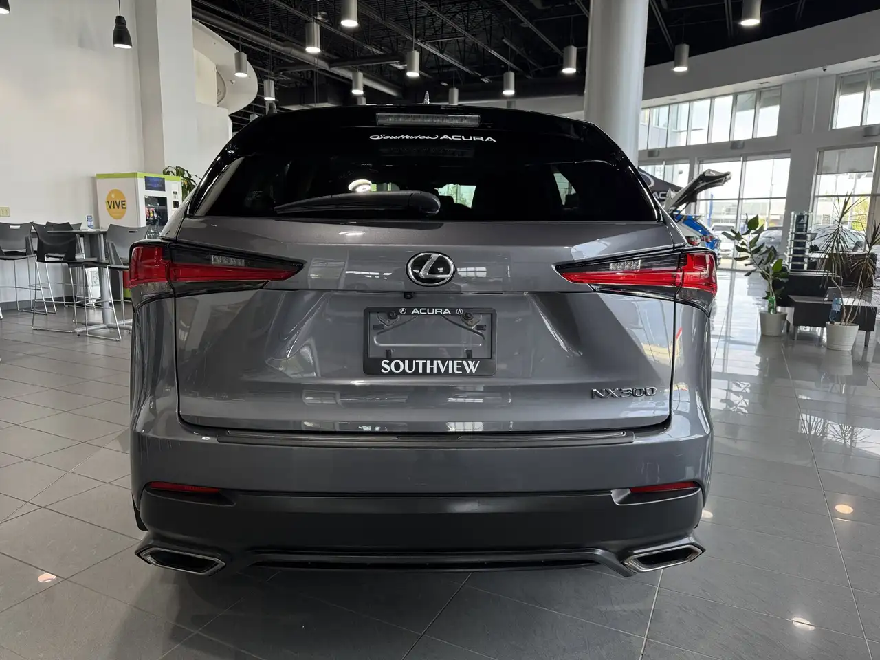Lexus NX снимка Lexus NX