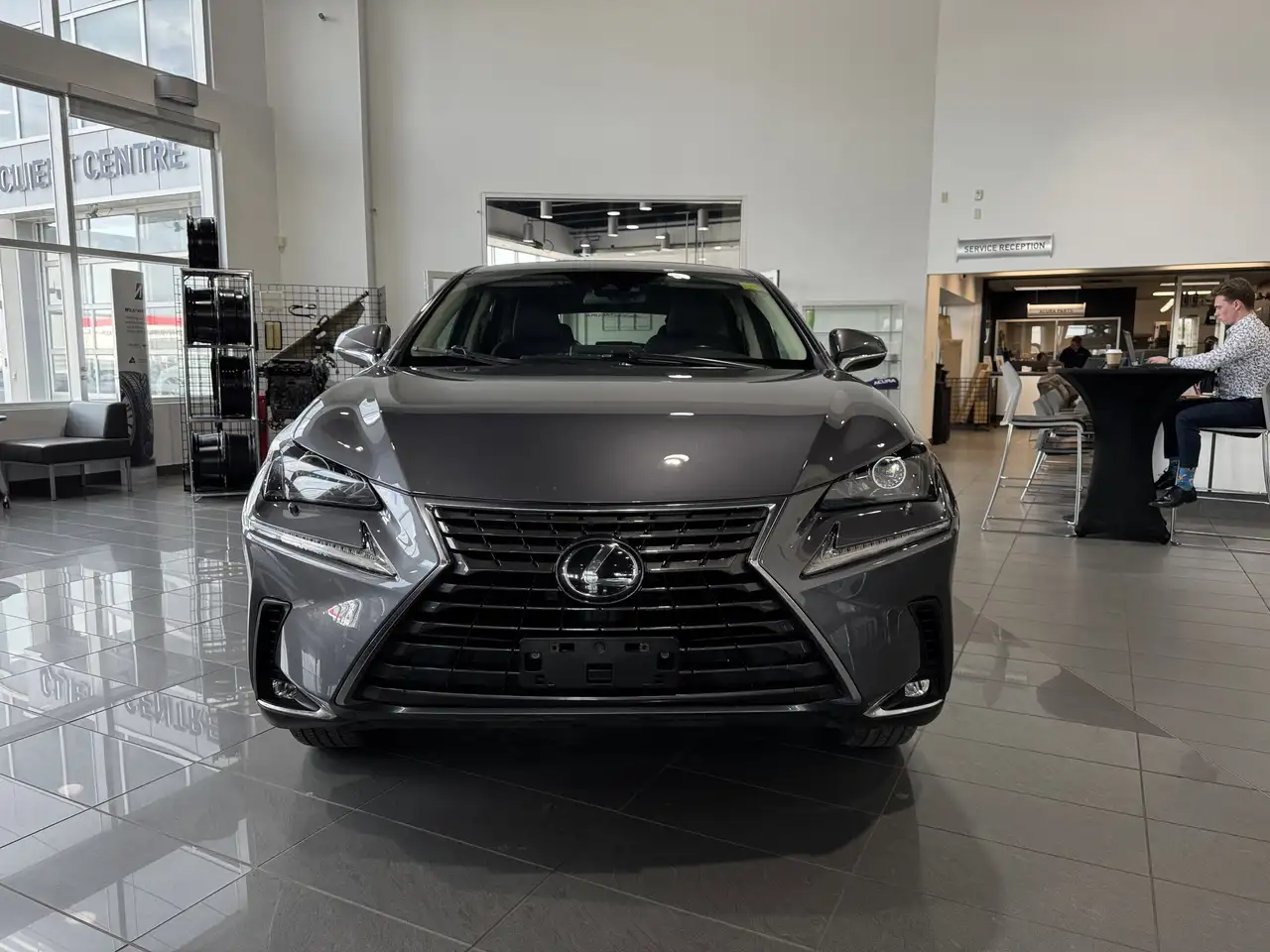Lexus NX снимка Lexus NX
