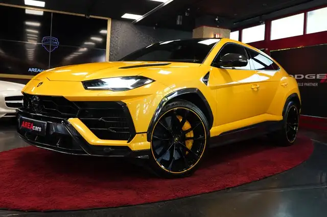 Lamborghini Urus P.CAPSULE AKRAPOVIC CARBON PANO HUD 360