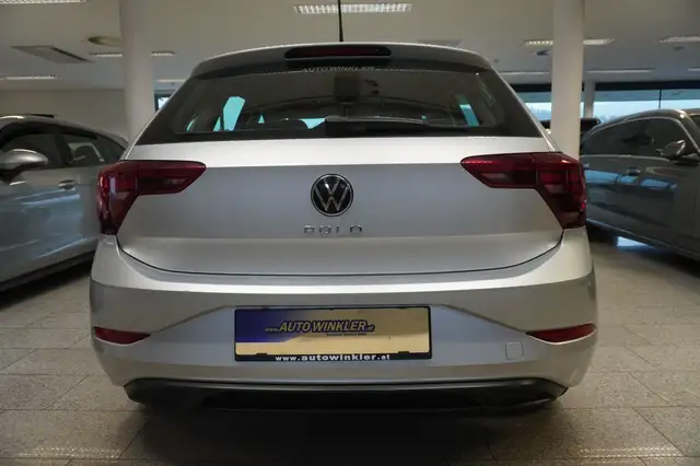 Volkswagen Polo view 6