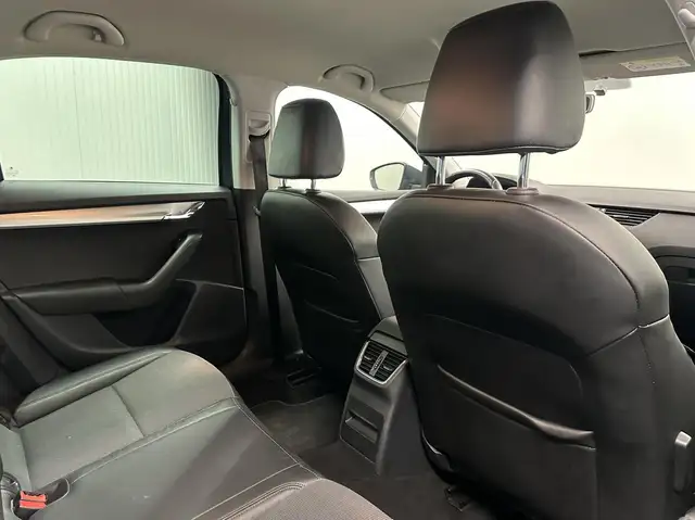 Skoda Octavia view 14