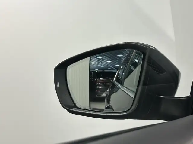 Skoda Octavia view 11