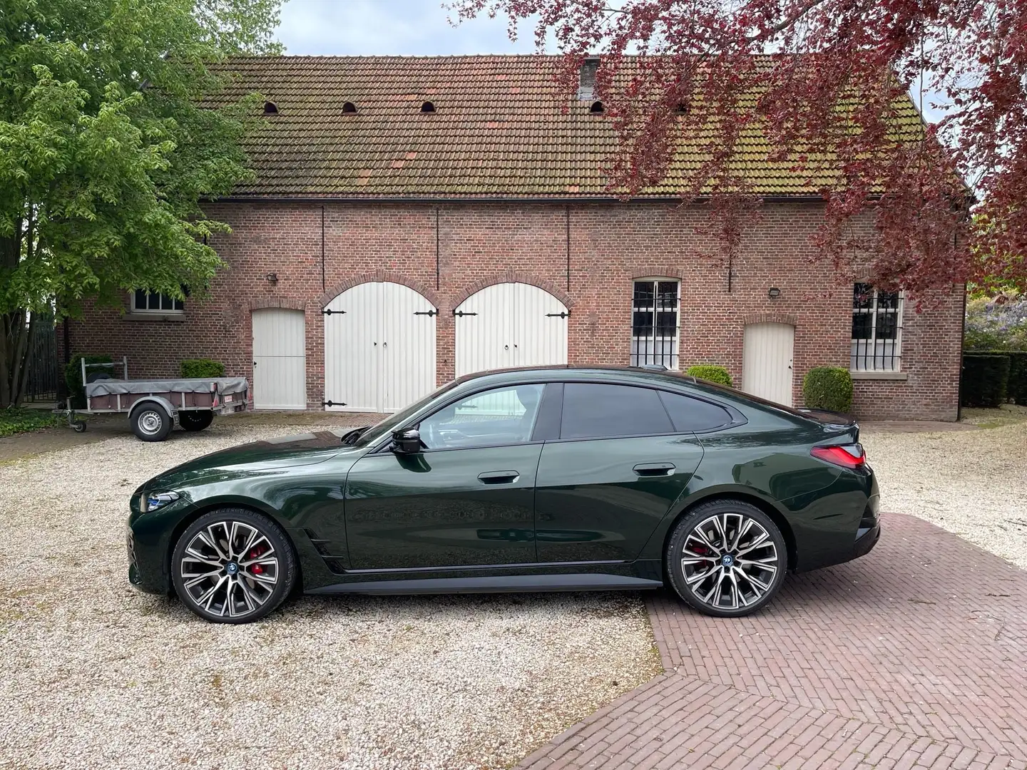 BMW i4 M50 | Full option | 20" velgen | PPF coating Yeşil - 1