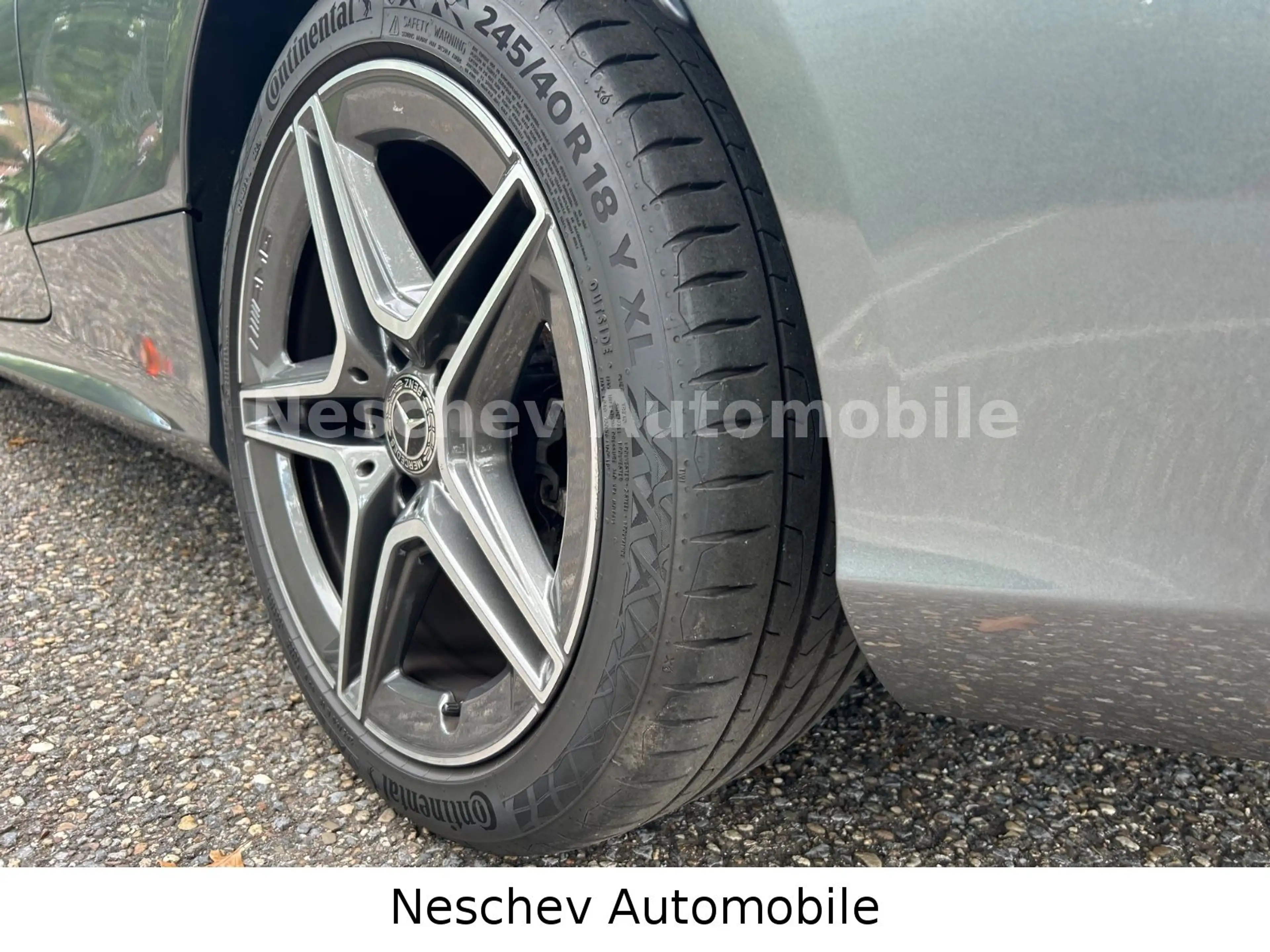 Mercedes-Benz C 180 AMG Line Leder/Comand/Kam/18"/Best Zustand — photo 7