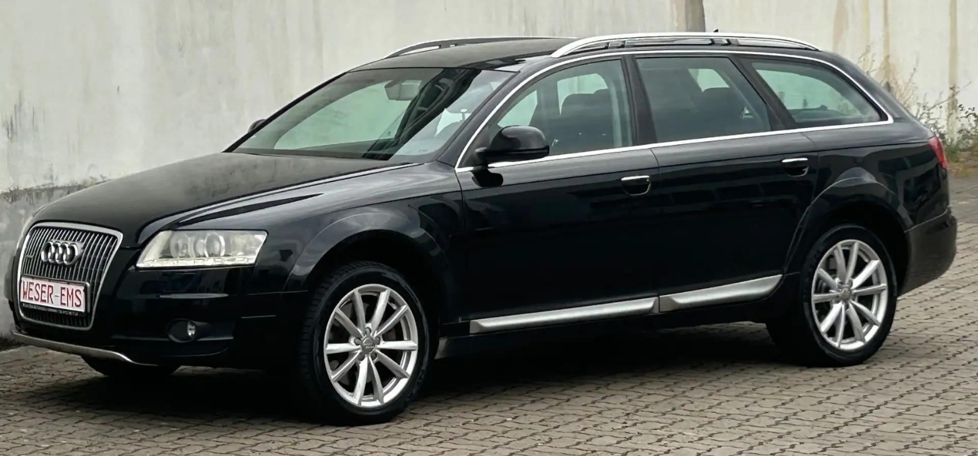 Audi A6 Allroad quattro 3.0 TDI Navi Leder AHK Alu Schwarz - 2
