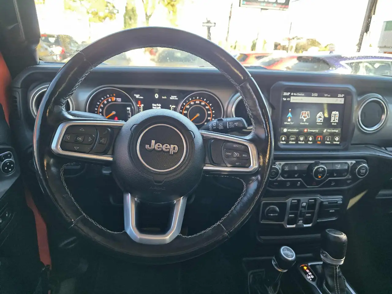 Jeep Wrangler снимка Jeep Wrangler