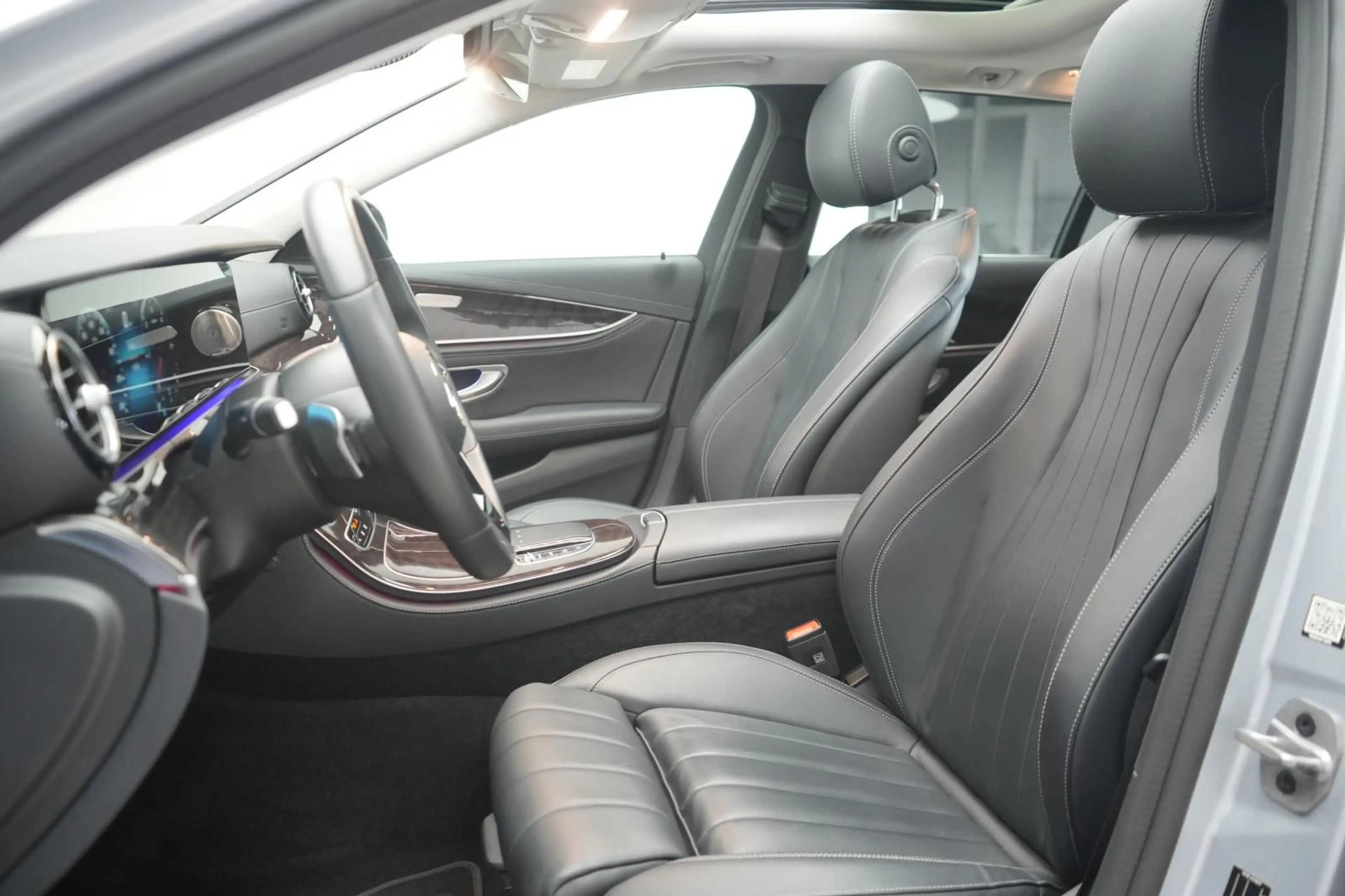 Mercedes-Benz E 400 d 4Matic T 9G-Tronic Exclusive STHZ/Pano/H — photo 12