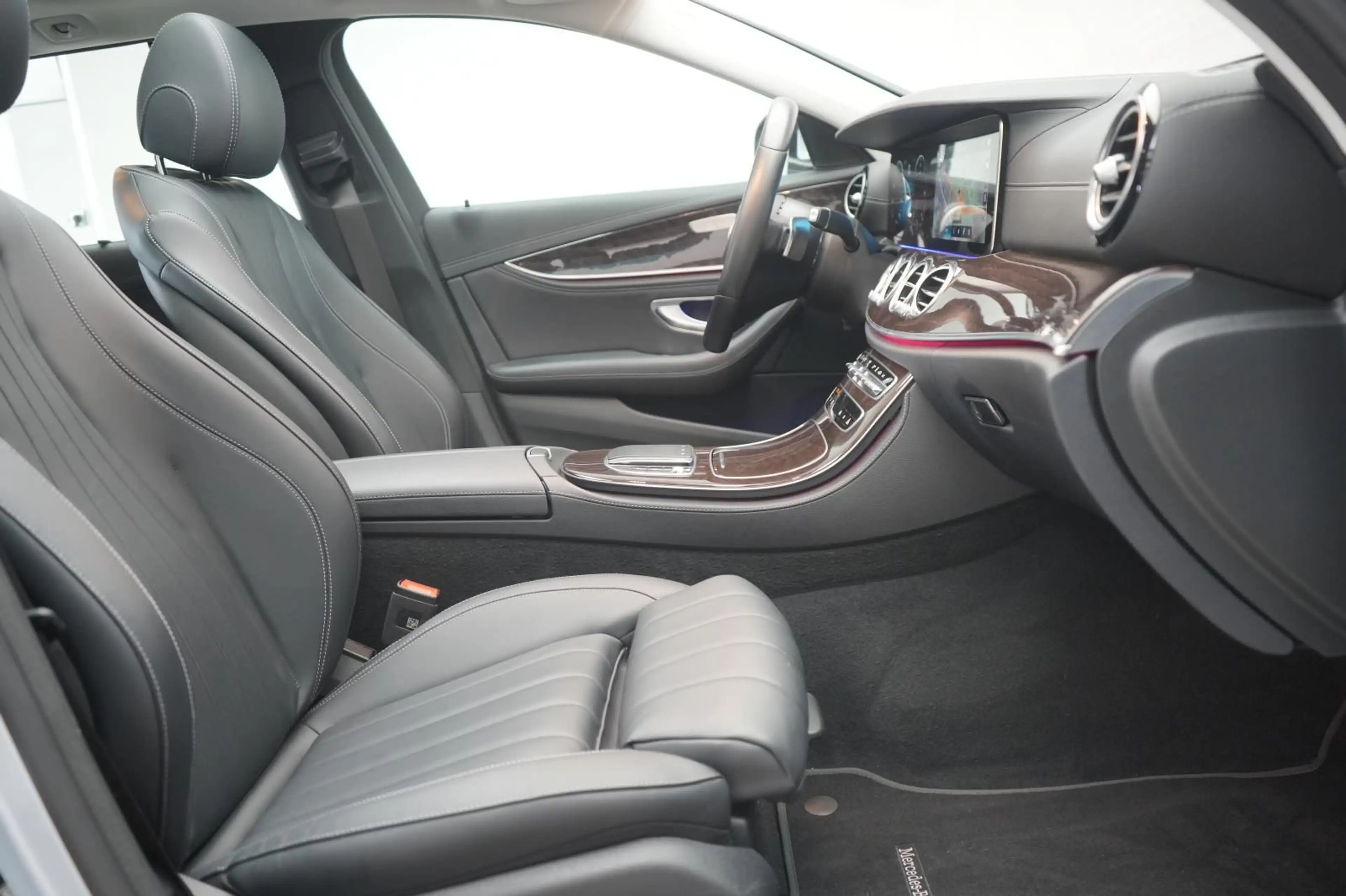 Mercedes-Benz E 400 d 4Matic T 9G-Tronic Exclusive STHZ/Pano/H — photo 7