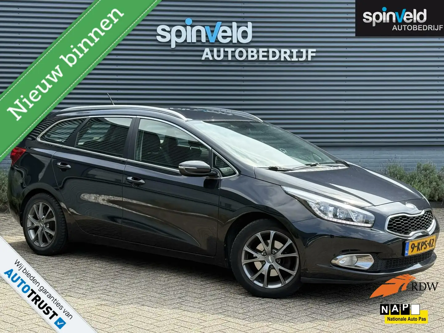 Kia Ceed SW / cee'd SW Sportswagon 1.6 GDI Comfort Pack BJ`13 Airco Cruis Zwart - 1